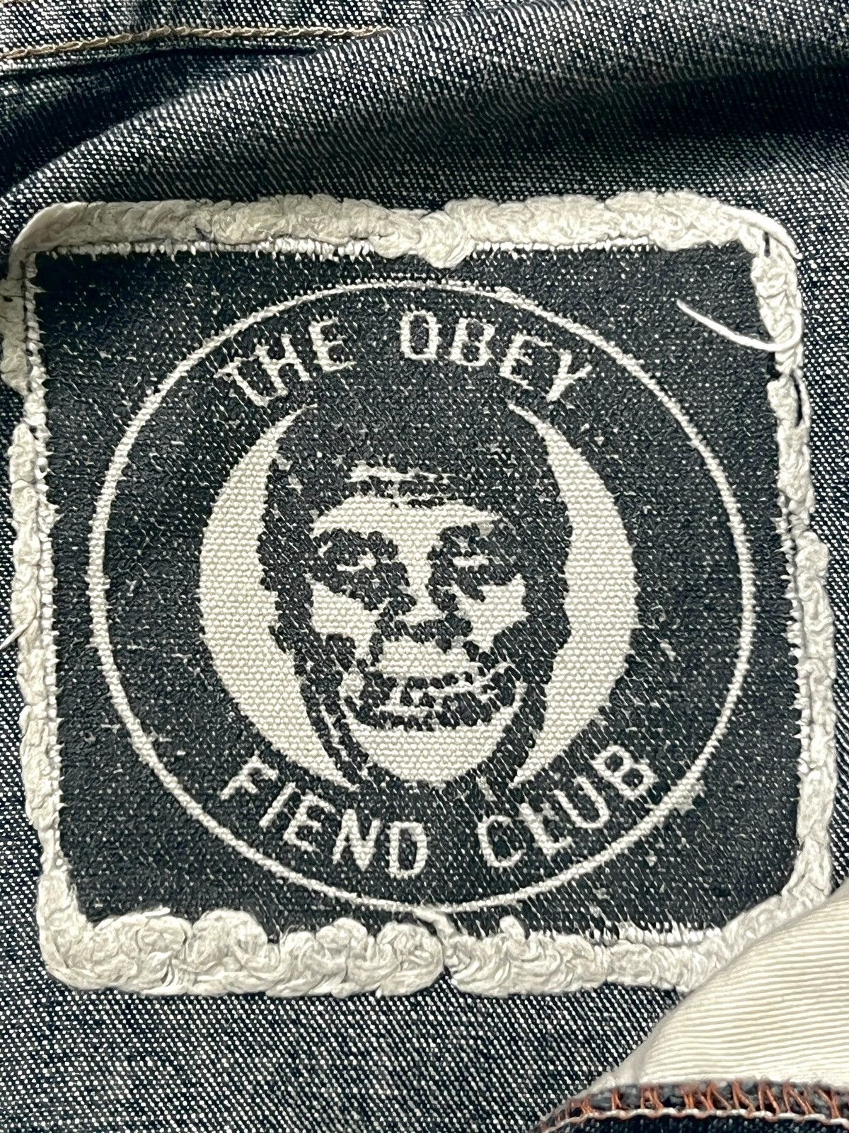 Obey × Shepard Fairey Baggy Vintage The Obey Fiend Club - Faded, Distressed Denim Size US 30 / EU 46 - 11 Thumbnail