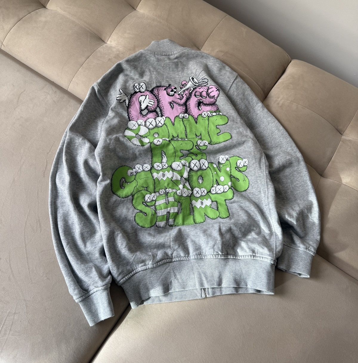 Comme des Garcons Comme des Garçons SHIRT x KAWS Zip-Up Sweatshirt Jacket Grey Size US M / EU 48-50 / 2 - 2 Thumbnail