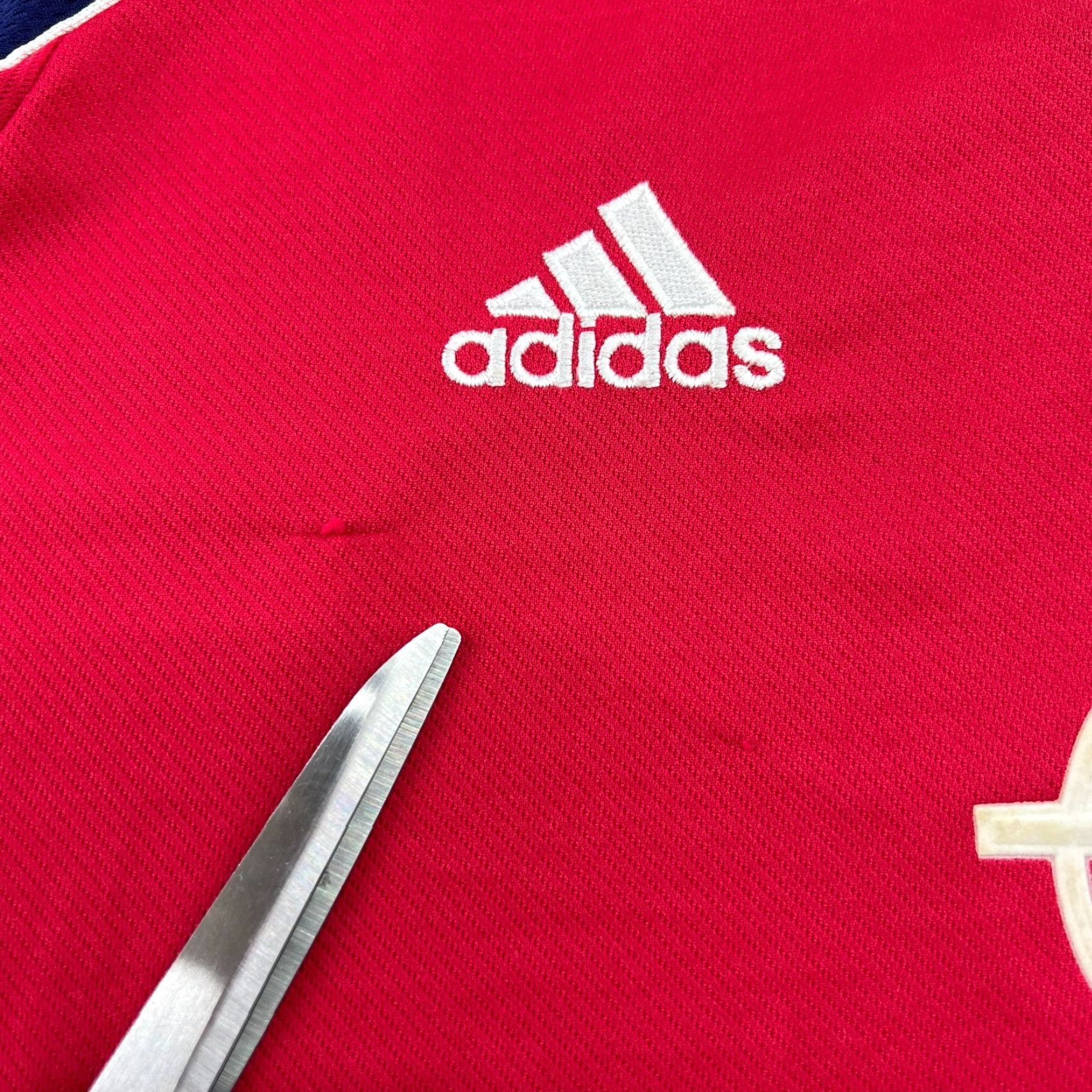 Adidas adidas Bayern Munich 1999 2000 2001 Home Football Jersey Mens Medium Shirt Size US M / EU 48-50 / 2 - 3 Thumbnail