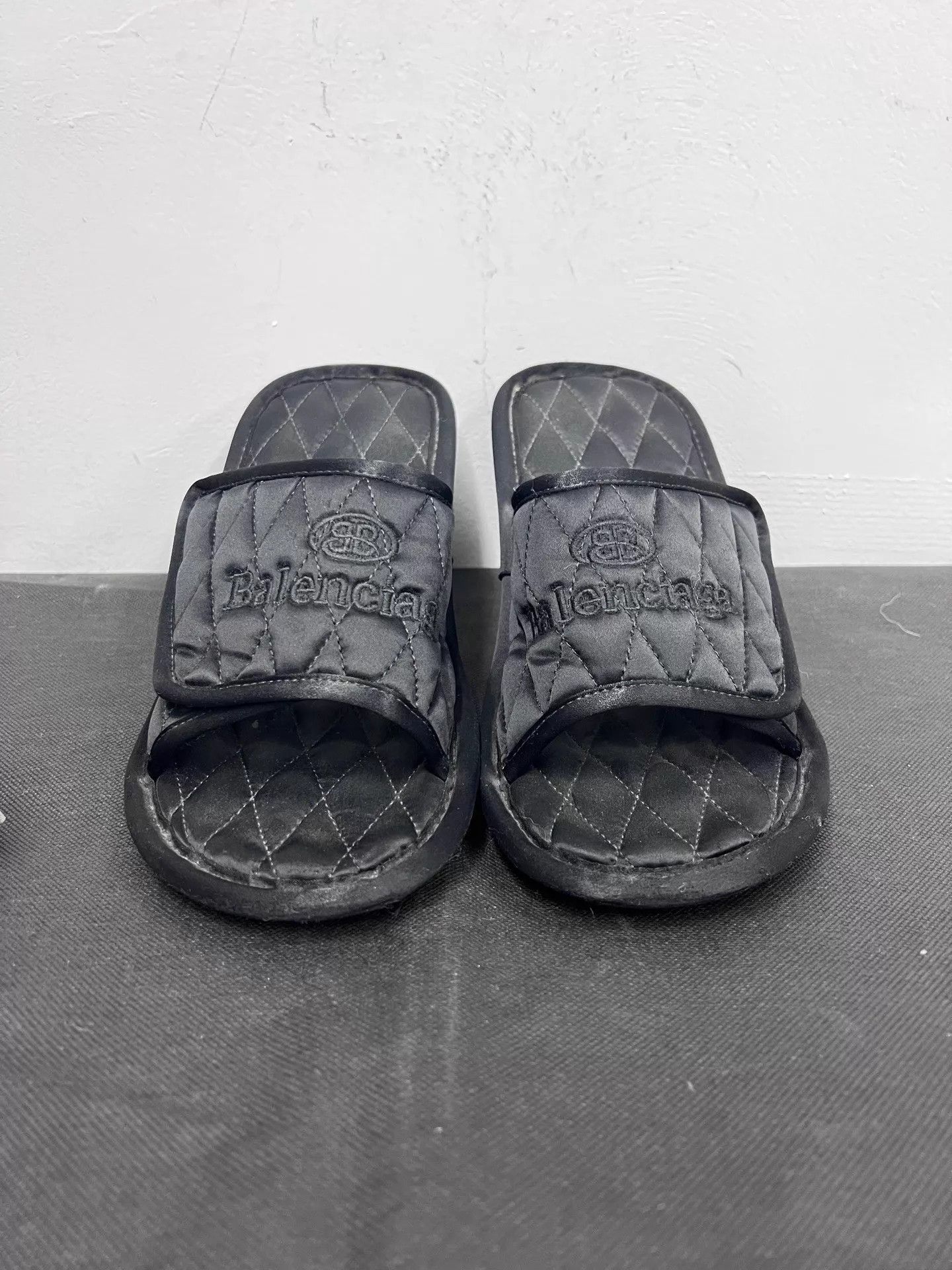 Balenciaga Balenciaga Demna Satin Black High Heel Slippers 38 Size US 7.5 / IT 37.5 - 2 Thumbnail