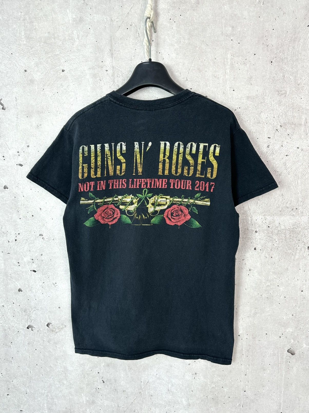 Vintage Guns N’ Roses Printed Black Short Sleeve T-shirt Size S / US 4 / IT 40 - 7 Thumbnail