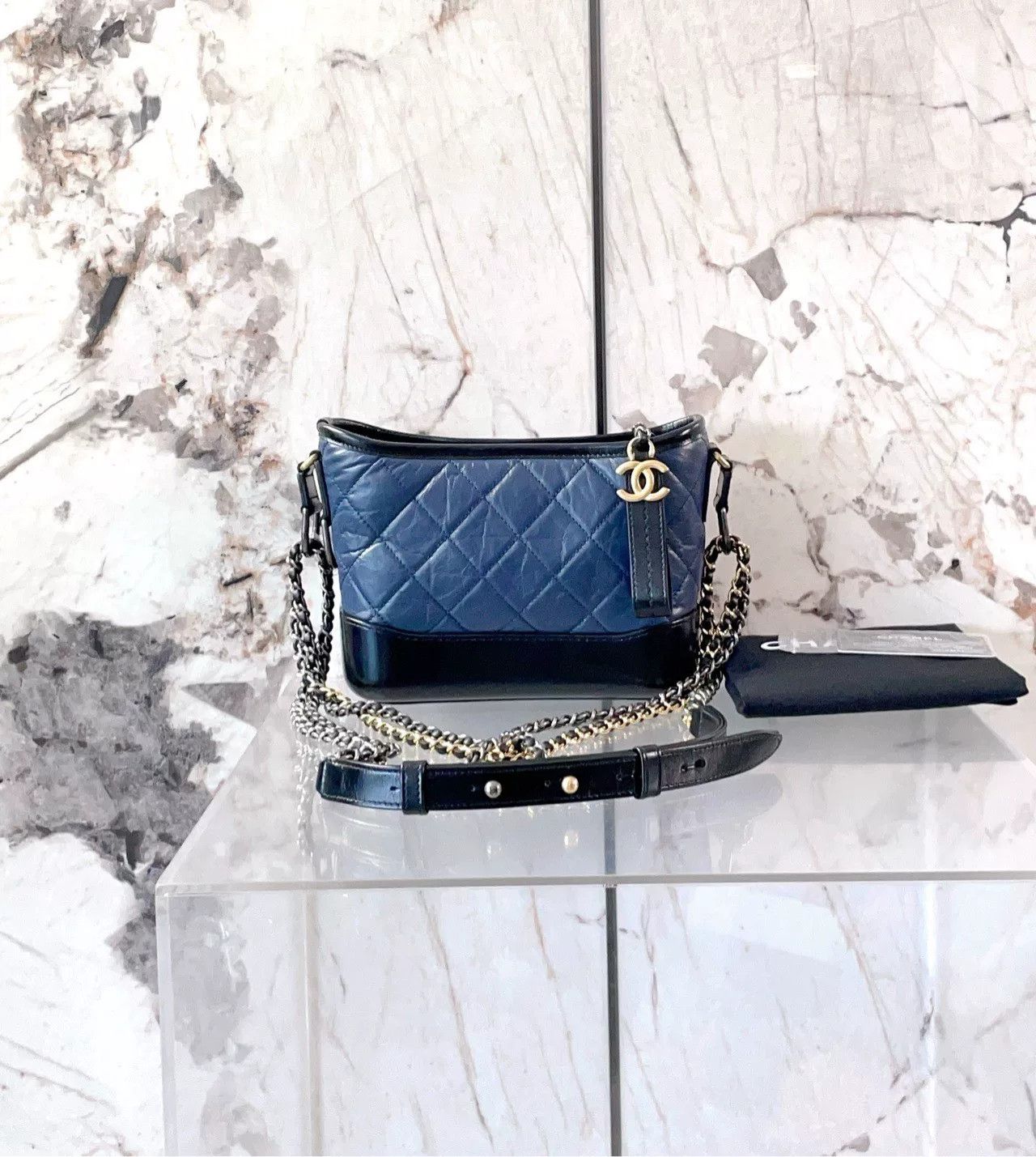 Chanel Pre-loved Bag Very good condition Size ONE SIZE - 1 Thumbnail