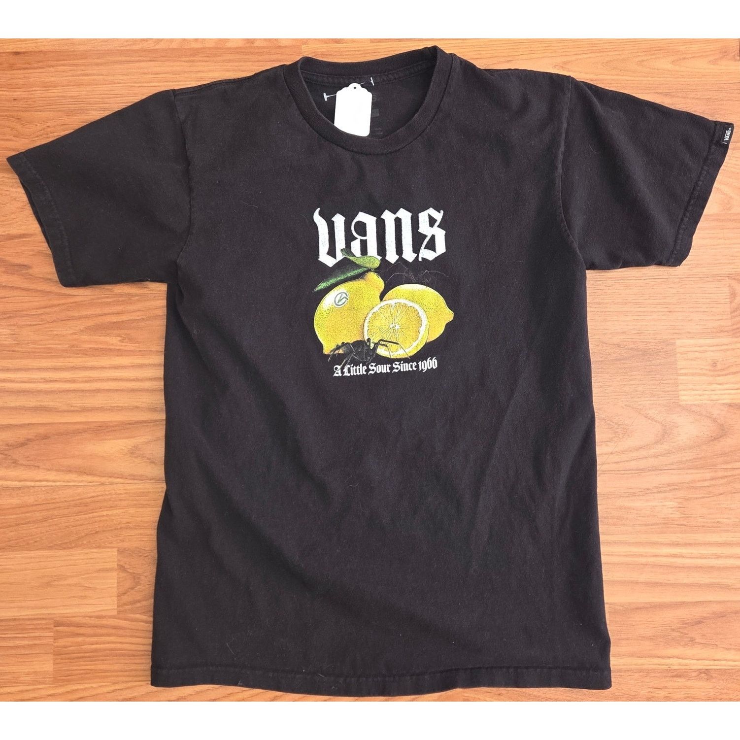 Vans VANS BLACK CLASSIC FIT GRAPHIC TEE MENS SIZE SMALL Size US S / EU 44-46 / 1 - 5 Thumbnail
