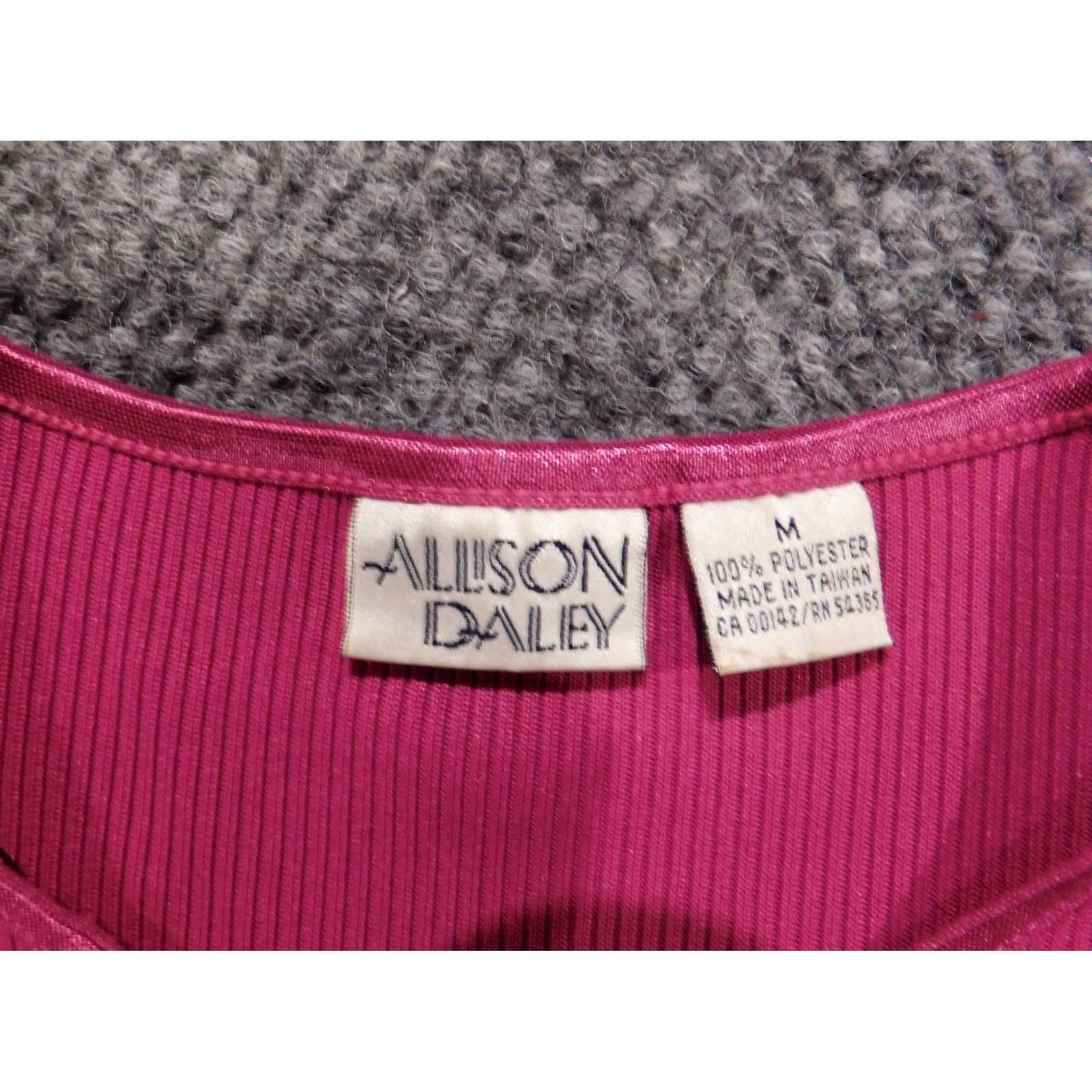 Vintage Allison Womens Blouse M Pink Crew Neck Short Sleeve Pullover Polyester Woven Ruffle Casual Top Size M / US 6-8 / IT 42-44 - 5 Thumbnail