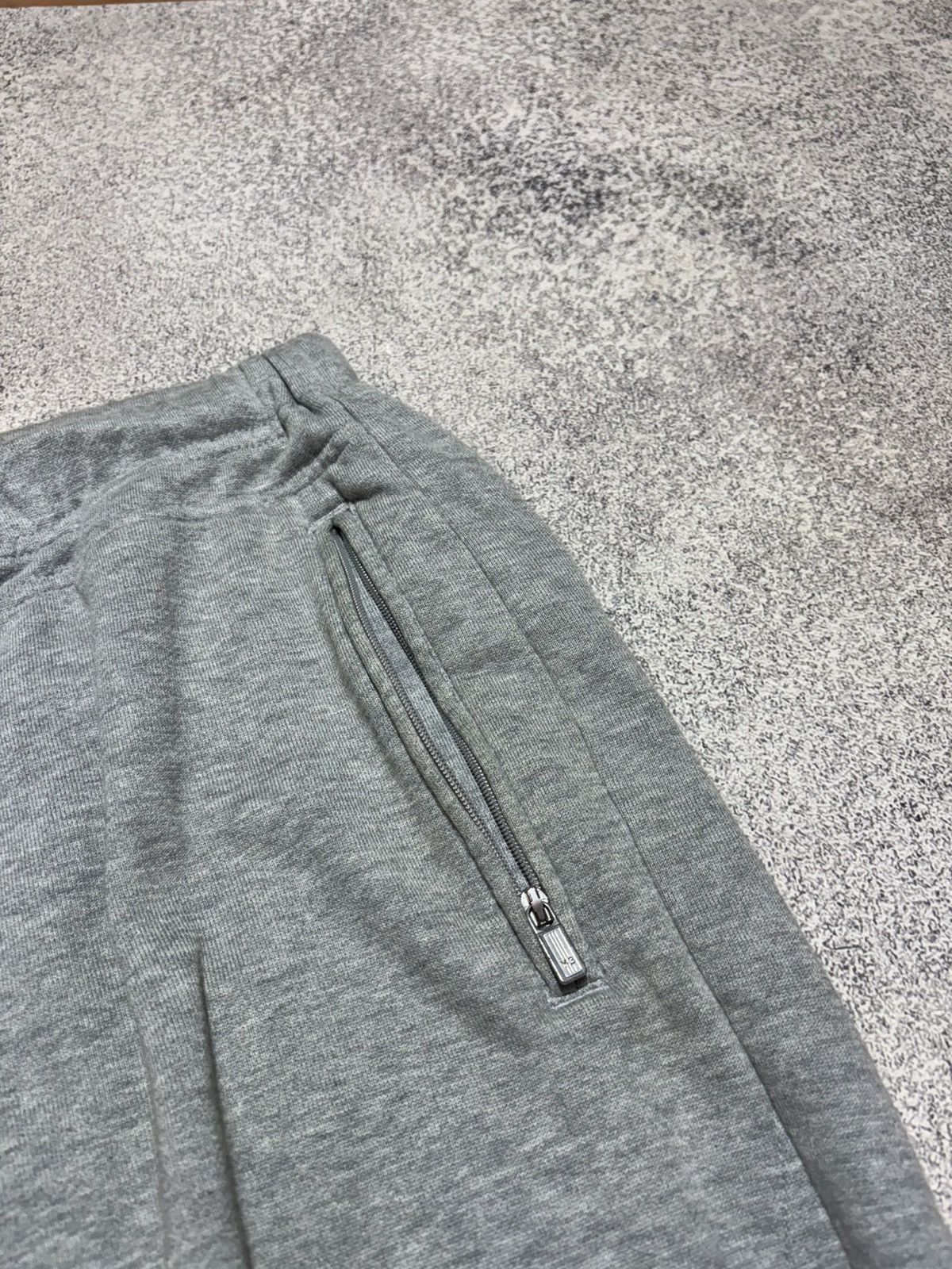 Adidas × Yohji Yamamoto Adidas Y3 Cargo Pocket Mens M Yohji Yamamoto Joggers Grey Size US 32 / EU 48 - 9 Thumbnail