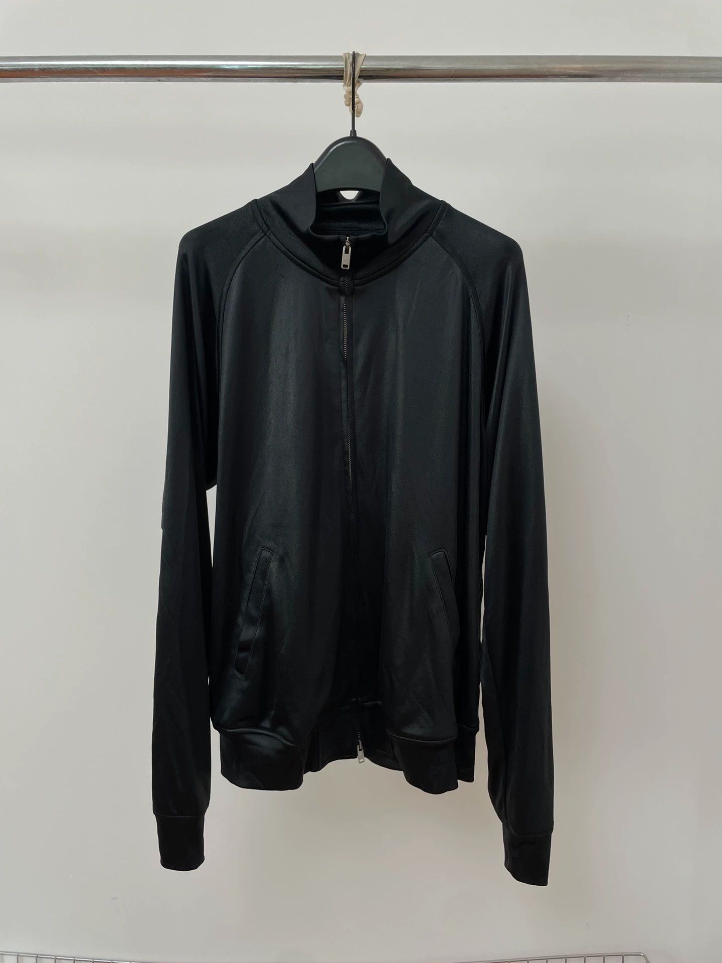 Mastermind Japan Mastermind JAPAN Silk Jacket Back Rhinestone Skull Logo M Size US M / EU 48-50 / 2 - 1 Thumbnail