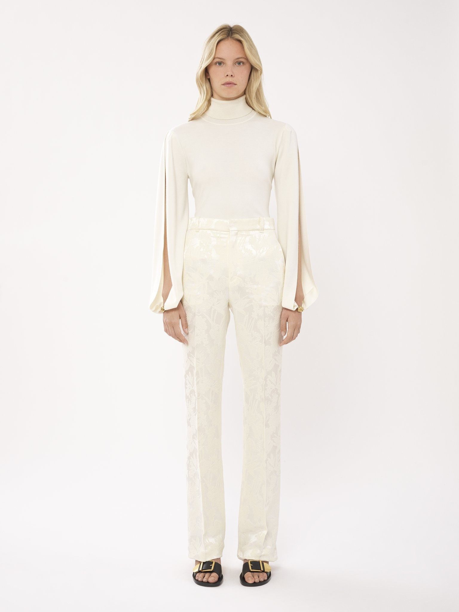 Chloe o1y0825 Casual Pant in Ivory Size 27" / US 4 / IT 40 - 5 Thumbnail
