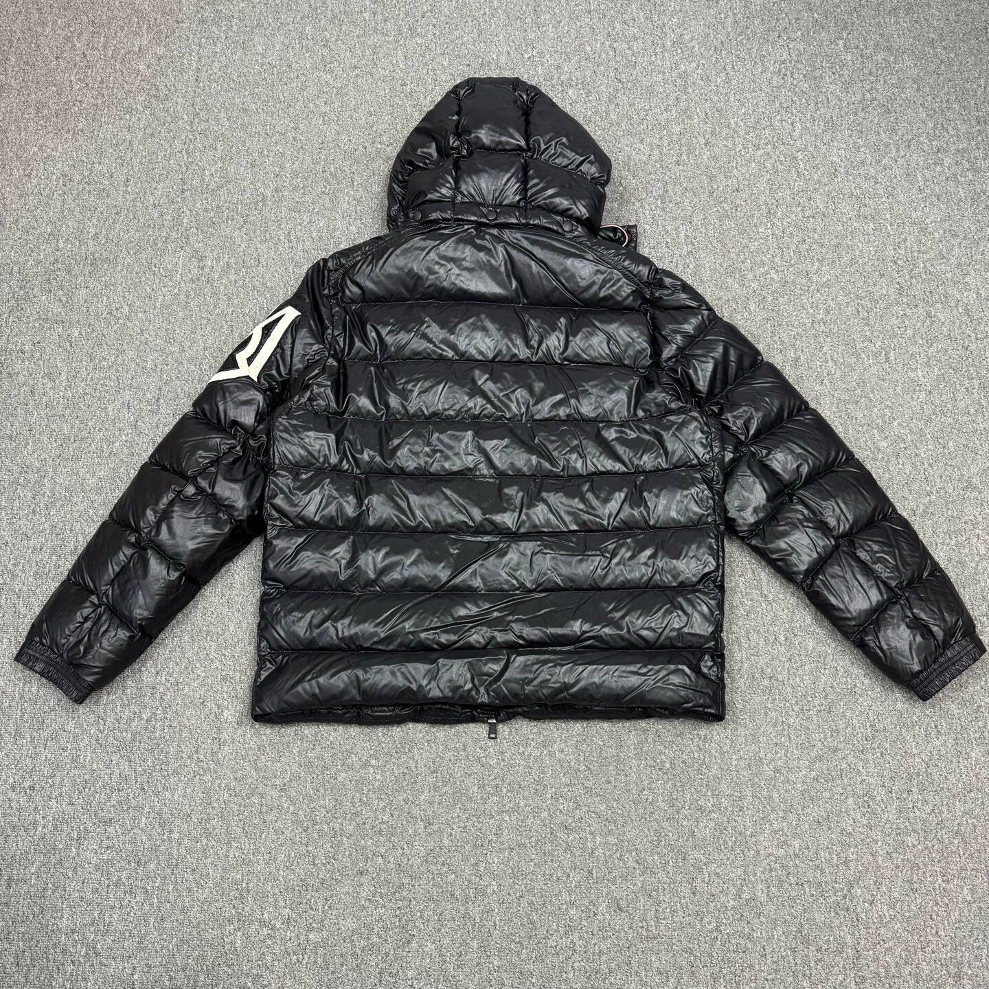 Moncler Moncler Saulx Black Shiny Logo Hooded Down Coat 6 Size XXL / US 16-18 / IT 52-54 - 2 Thumbnail