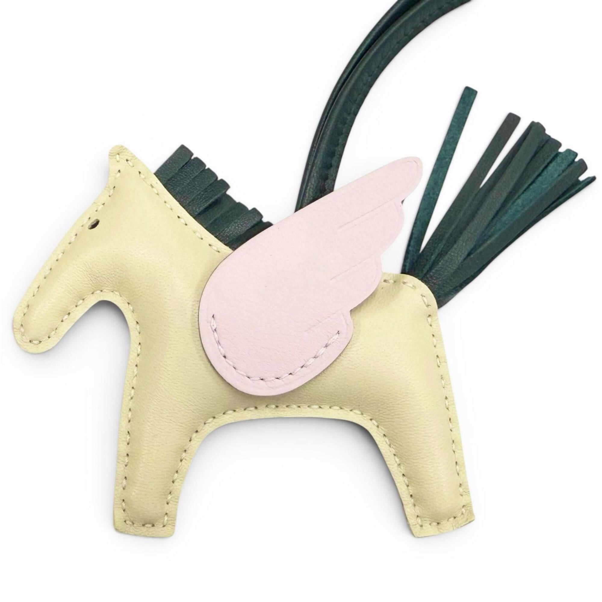 Hermes HERMES Rodeo Charm Pegasus PM Agneau Milo Swift Leather Craie Mauve Pere Vert Cypres Bag U Stamp Made in France Women's Comes with Box Highly Recommended ◎ Size ONE SIZE - 1 Thumbnail