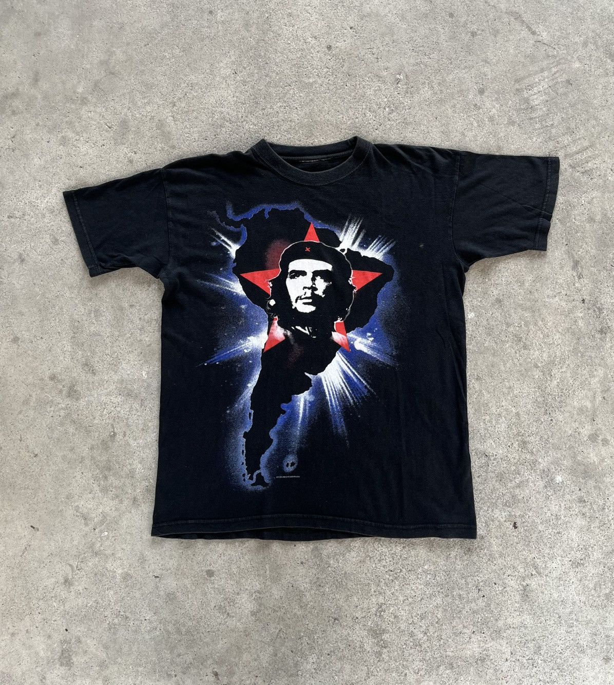 Vintage Che Guevara T-shirt 2003’s Size US L / EU 52-54 / 3 - 1 Thumbnail