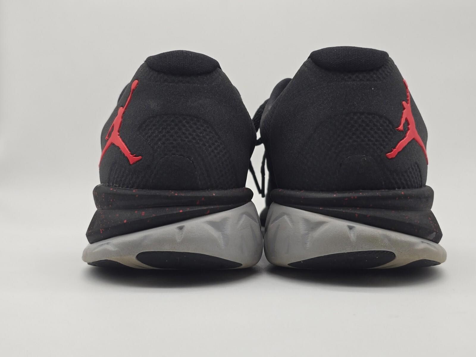Nike Air Jordan Nike Flight Runner Black Red Bred Mens Size 10.5 Size US 10.5 / EU 43-44 - 4 Thumbnail