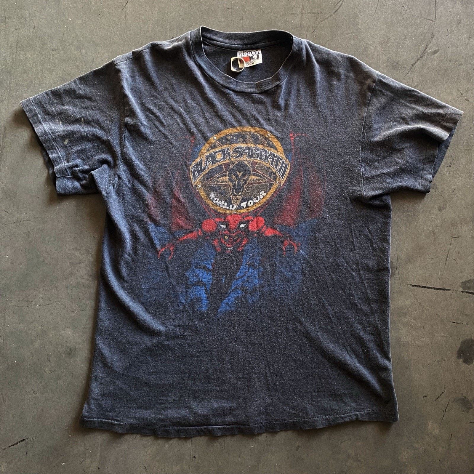 Band Tees × Hanes Vintage 80s Black Sabbath Mob Rules Tour Ozzy Osbourne Shirt Size US L / EU 52-54 / 3 - 1 Thumbnail