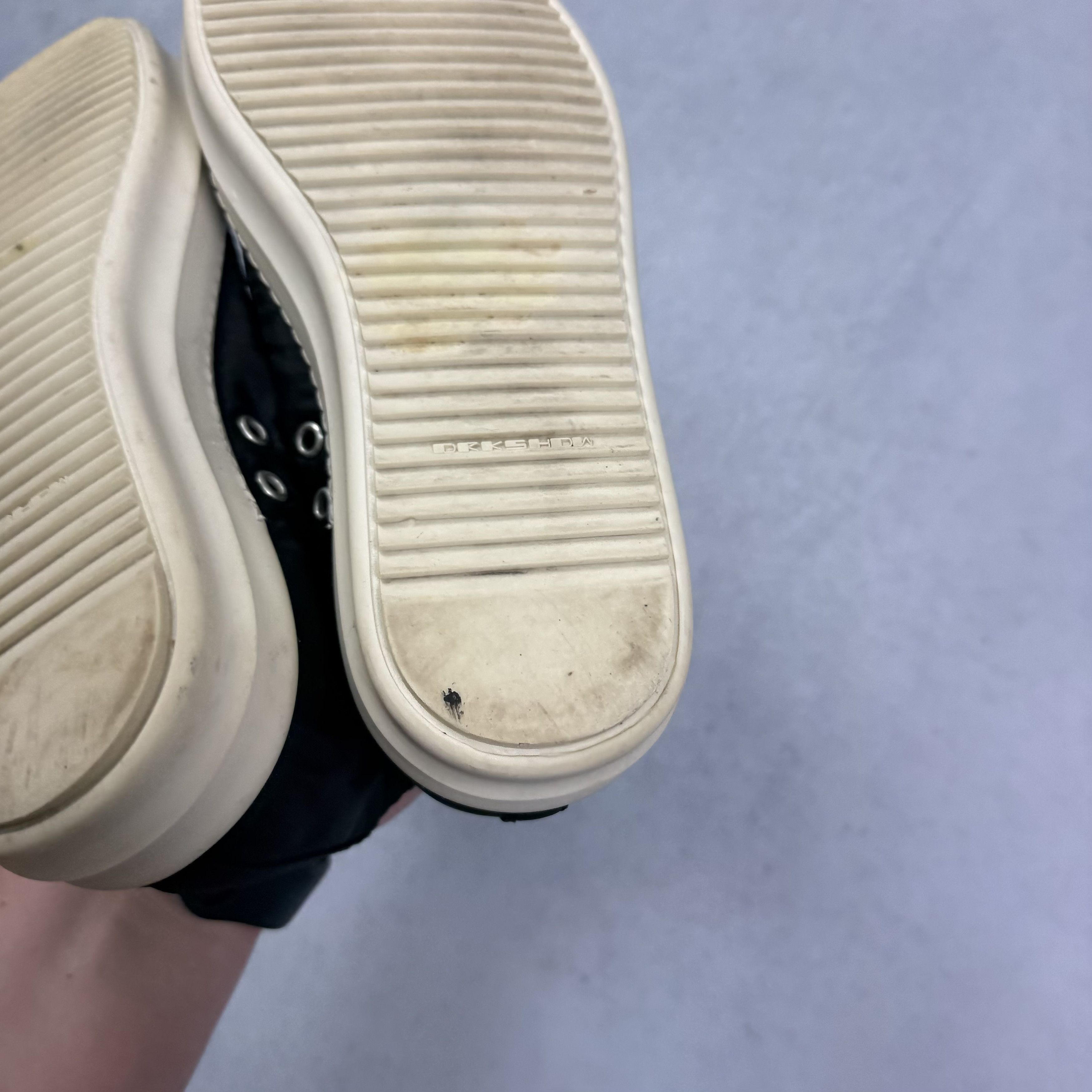 Rick Owens RICK OWENS DRKSHDW BLACK LOW TOP SNEAKERS SHOES US7 / EU40 Size US 7 / EU 40 - 14 Thumbnail