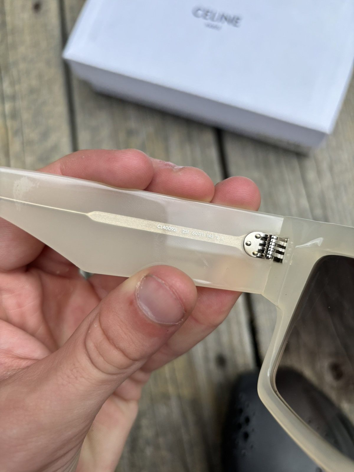 Celine Celine Oversized Cream Sunglasses Size ONE SIZE - 6 Thumbnail