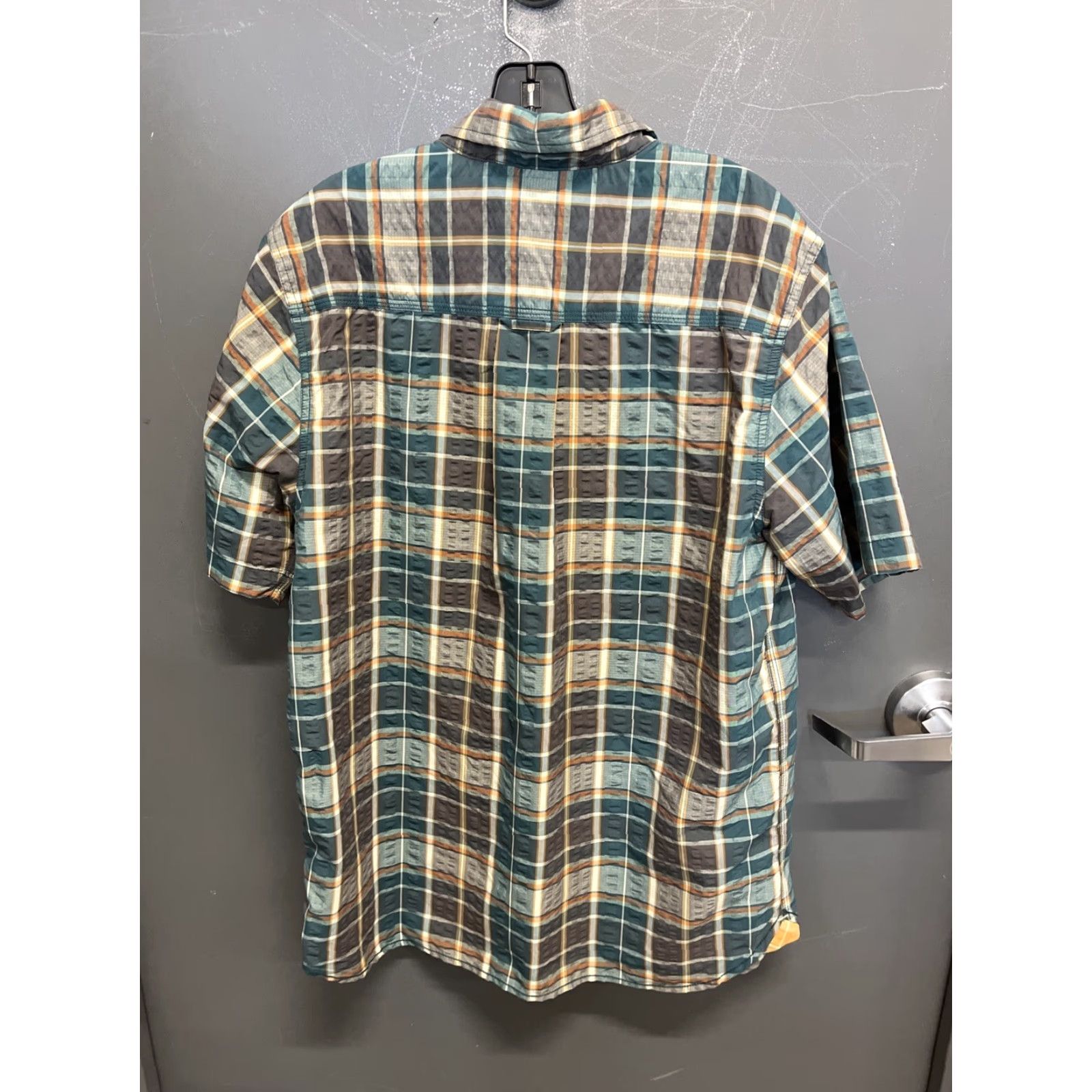 The North Face Green Plaid Short Sleeve Dri-Fit Button Down Size Large