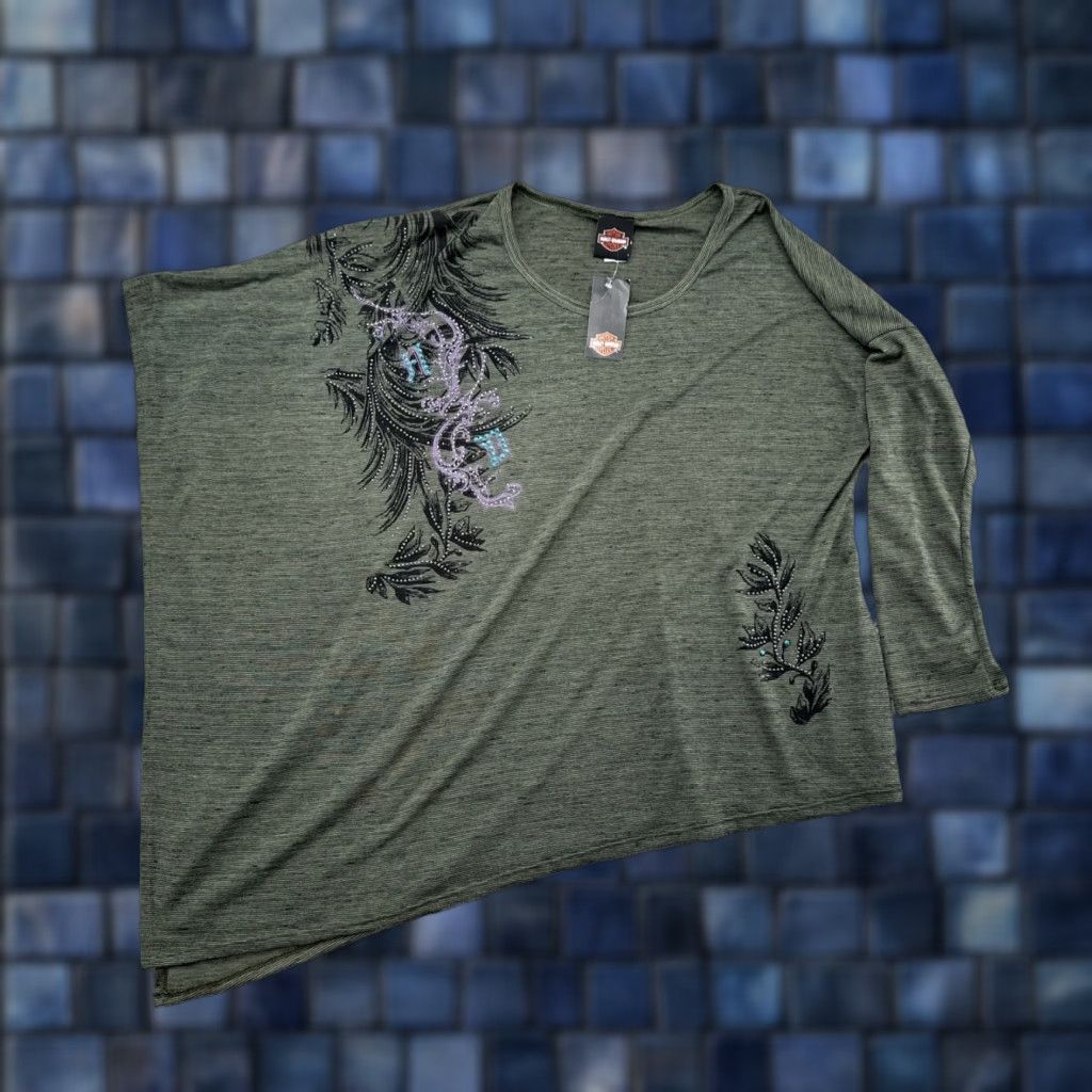 Harley Davidson Harley-Davidson Women's Foliage Long Sleeve Scoop Neck Poncho Shirt XL Green Burnout, T-Shirt, Cotton Blend, Regular, Vintage? Size XL / US 12-14 / IT 48-50 - 1 Thumbnail