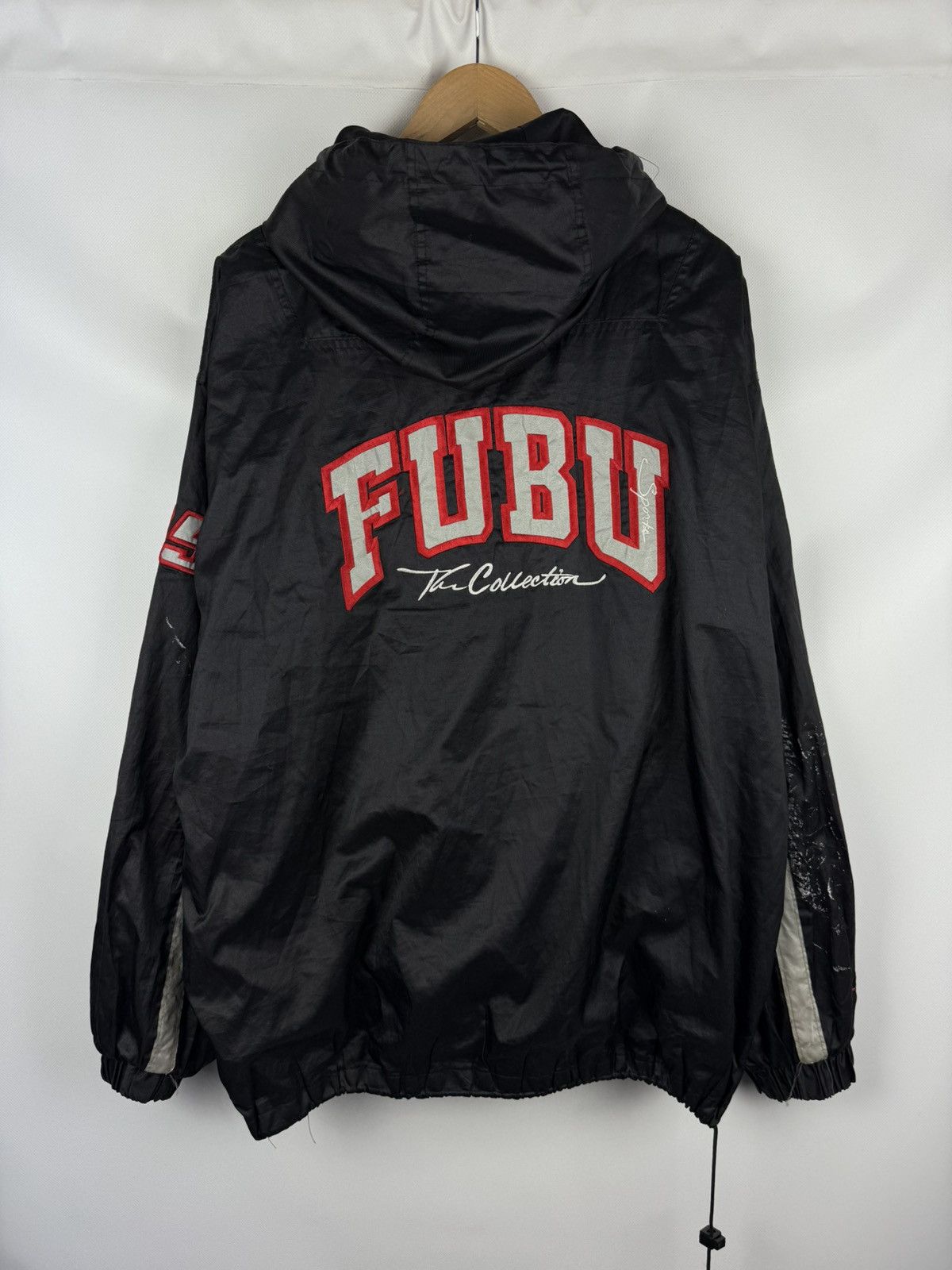 Fubu Fubu Sports Vintage Rap Big Logo Hooded Windbreaker Jacket Size US XXL / EU 58 / 5 - 11 Thumbnail