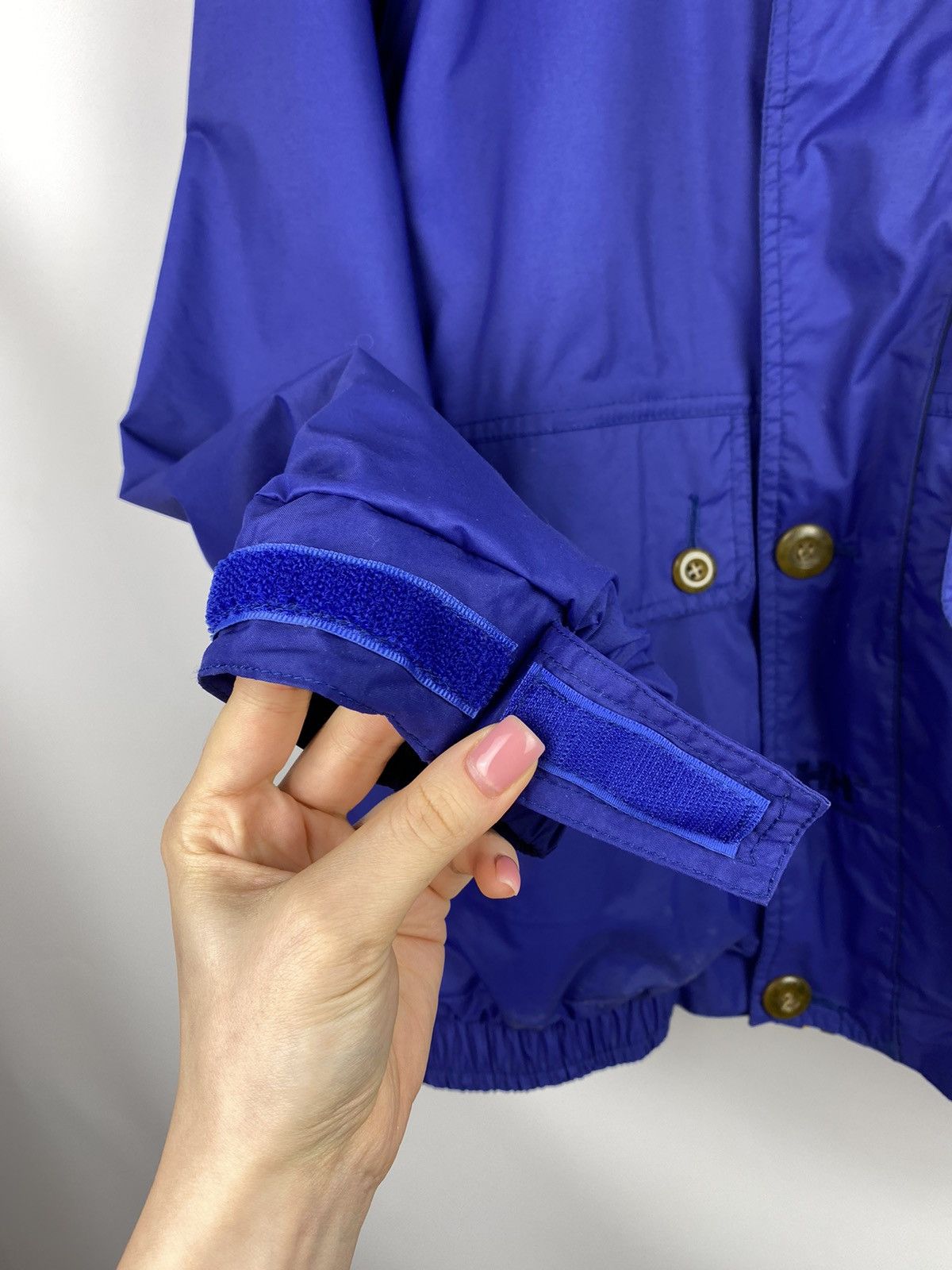 Helly Hansen Helly Hansen vintage men’s Jacket size M Size US M / EU 48-50 / 2 - 16 Thumbnail