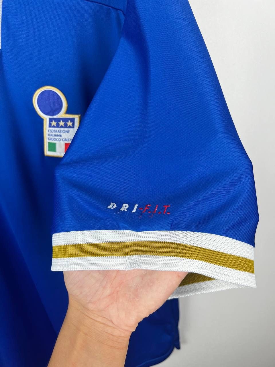 Vintage Italia Nike 1996 1997 vintage Jersey t-shirts size XL Size US XL / EU 56 / 4 - 7 Thumbnail