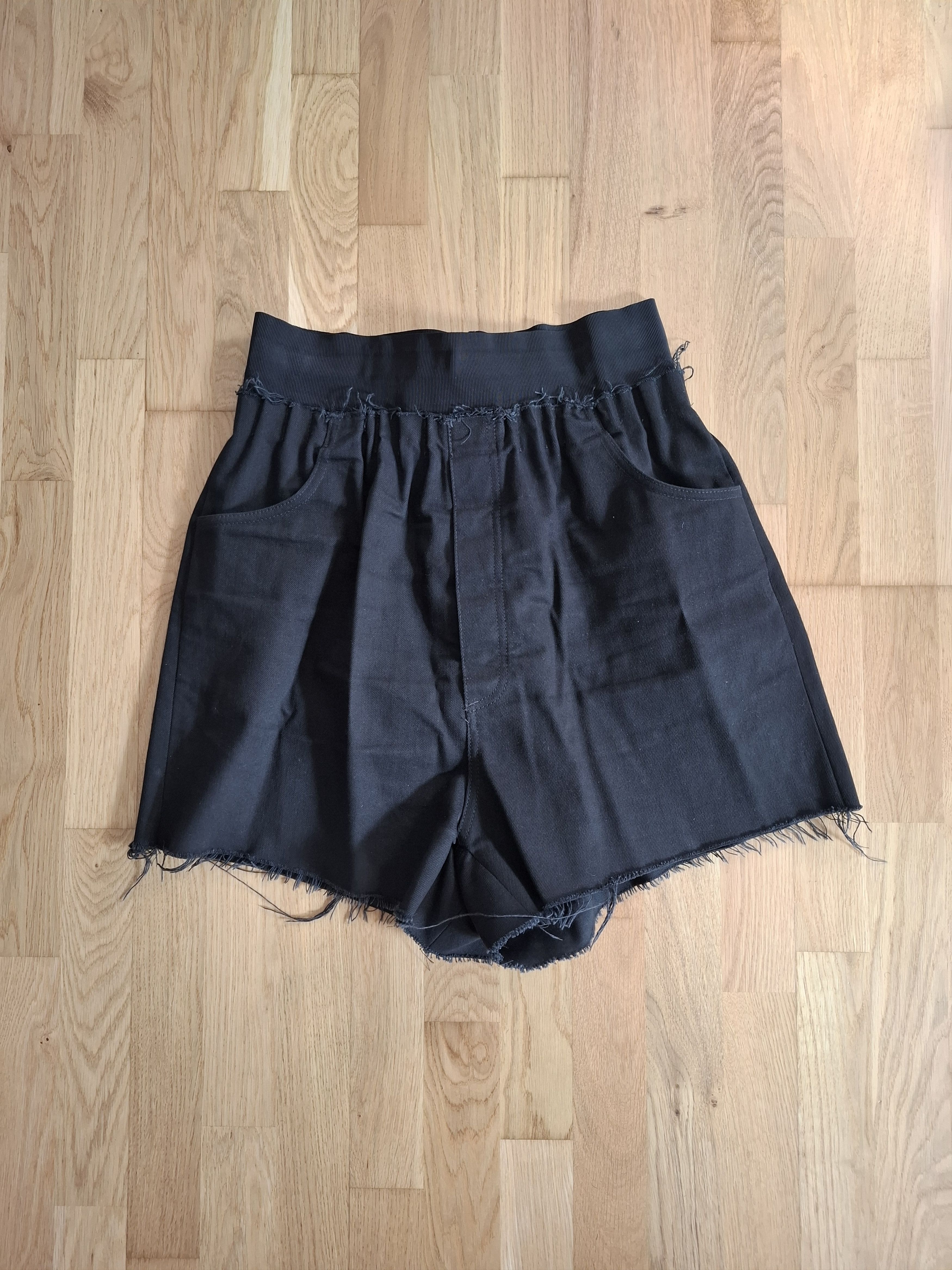 Raf Simons Elasticated denim wide-leg shorts Size US 30 / EU 46 - 1 Thumbnail