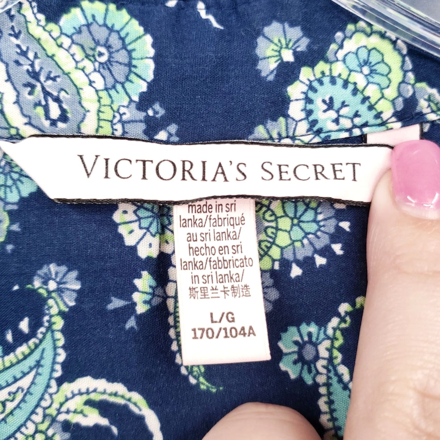 Victoria's Secret Victoria's Secret Pajama Top Womens L Blue Paisley Long Sleeve Sleepwear Size L / US 10 / IT 46 - 3 Thumbnail