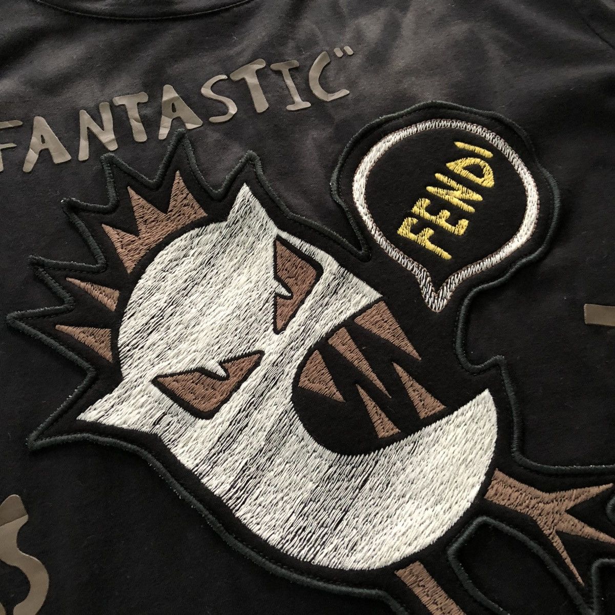 Fendi FENDI Fantastic Monster Logo Appliqued T-Shirt Size US S / EU 44-46 / 1 - 7 Thumbnail