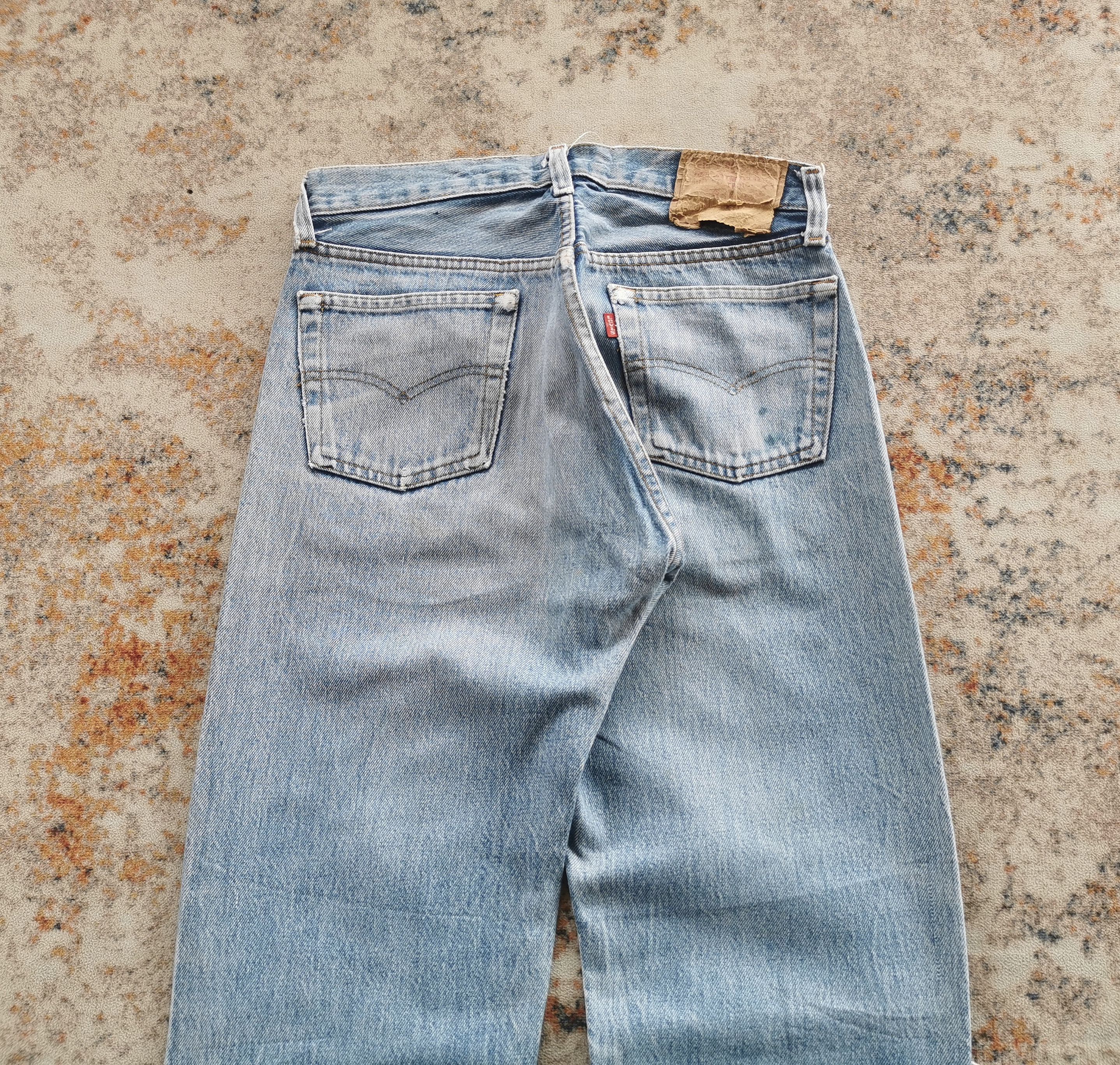Levi's 90s Light Wash Vintage Levi's 501 Jeans USA 28x28 Denim Size US 28 / EU 44 - 10 Thumbnail