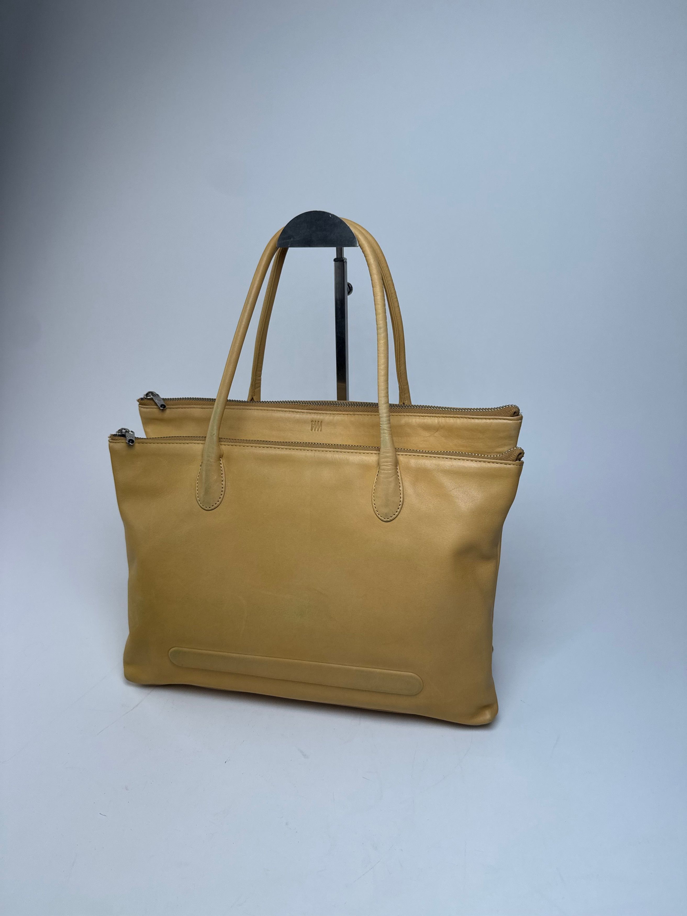 Issey Miyake Vintage Leather Handbag Yellow Beige Size ONE SIZE - 1 Thumbnail
