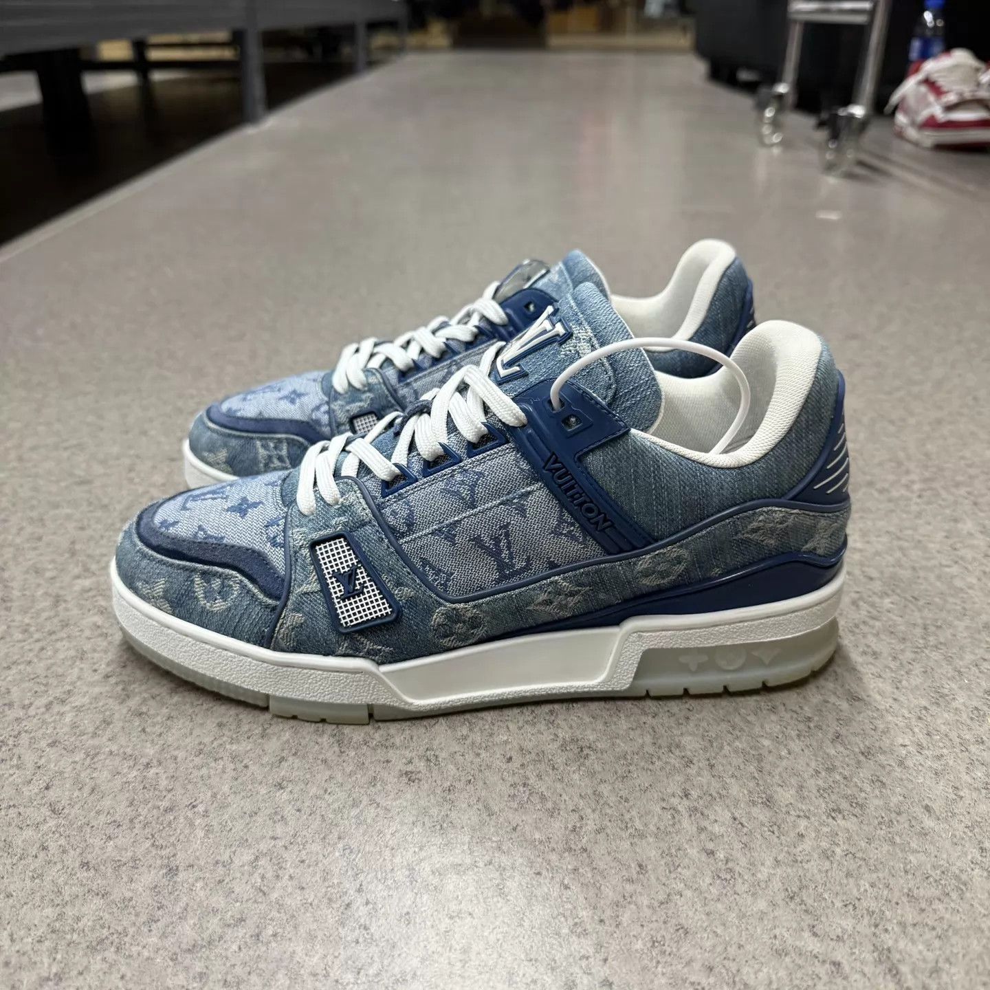 Louis Vuitton LV Trainer Blue Denim US6/EU40 Excellent Condition Size US 7 / EU 40 - 6 Thumbnail