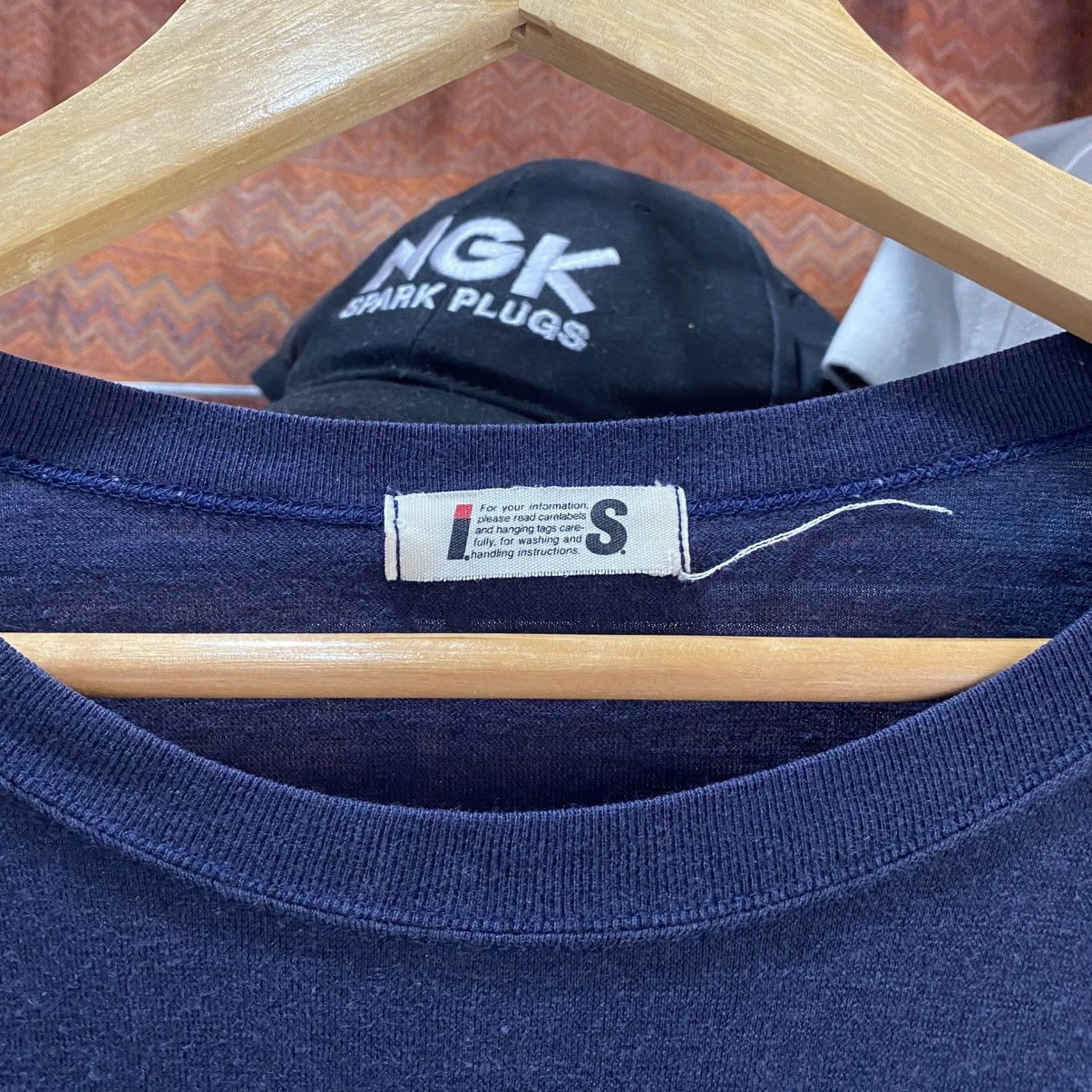 Issey Miyake 80s ISSEY MIYAKE TSUMORI CHISATO "I.S." Big Logo Long Sleeve Size US S / EU 44-46 / 1 - 10 Thumbnail