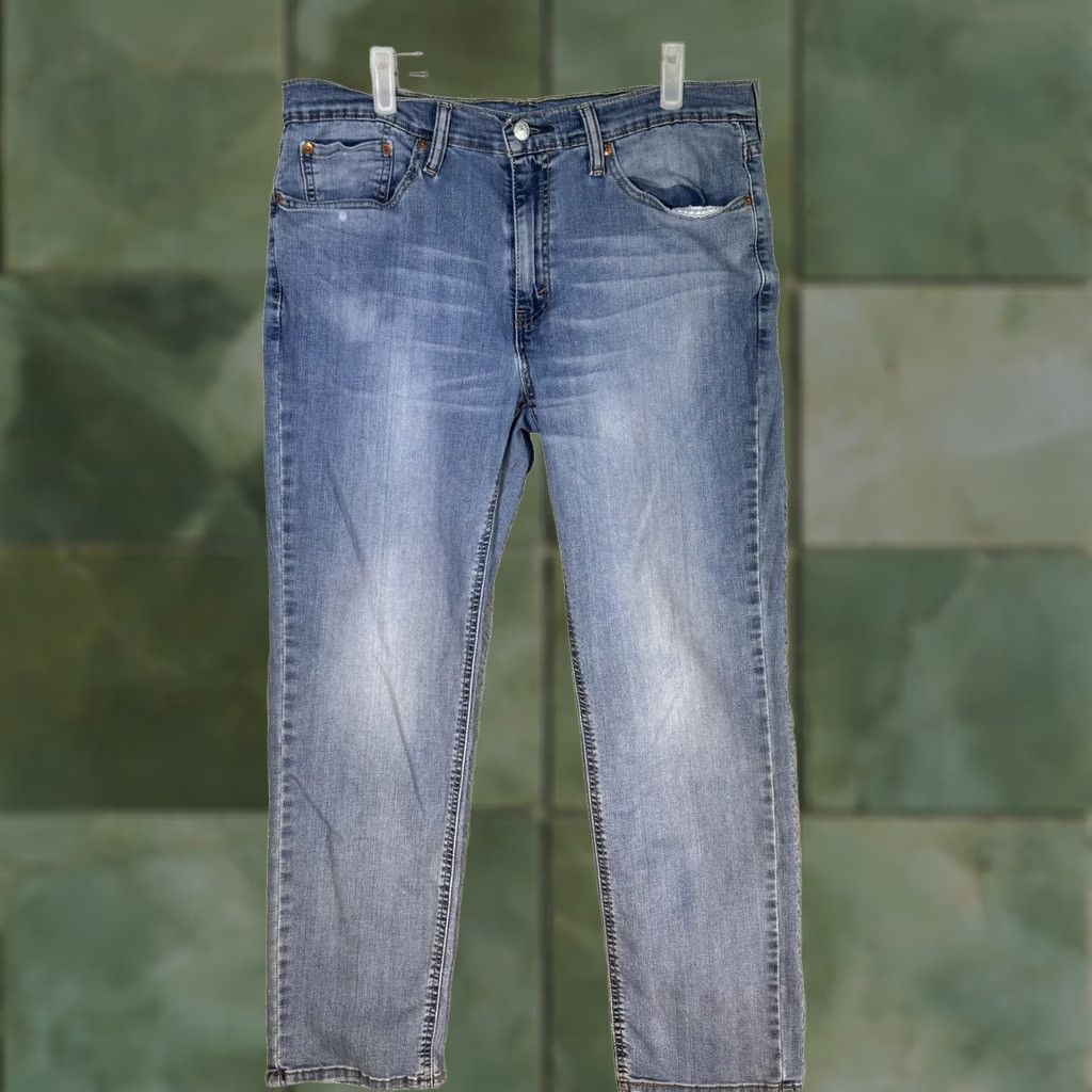 Levi's Levi's 541 Jeans Mens 34x29 Blue Light Wash Stretch Denim Tapered Athletic Regular 5-Pocket Size US 34 / EU 50 - 1 Thumbnail