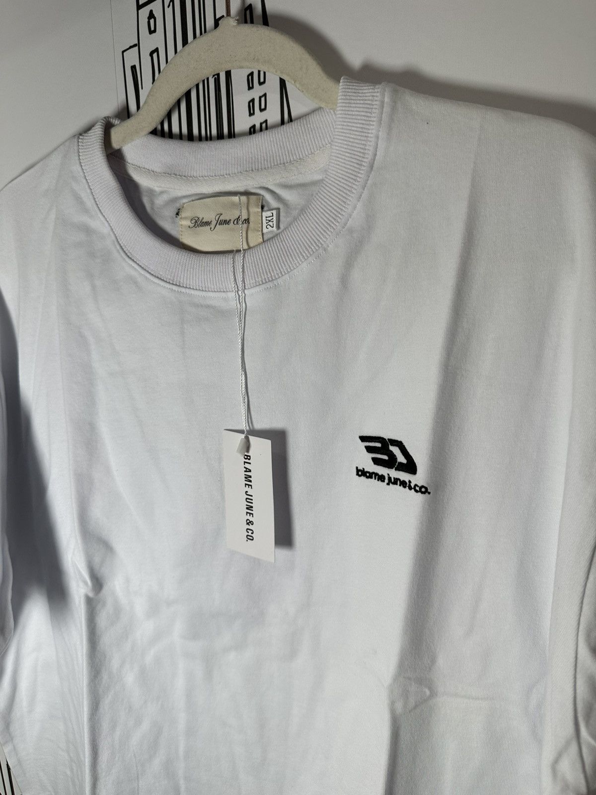 Other Blame June & Co. Basic T-Shirt White 2XL Size US XXL / EU 58 / 5 - 4 Thumbnail