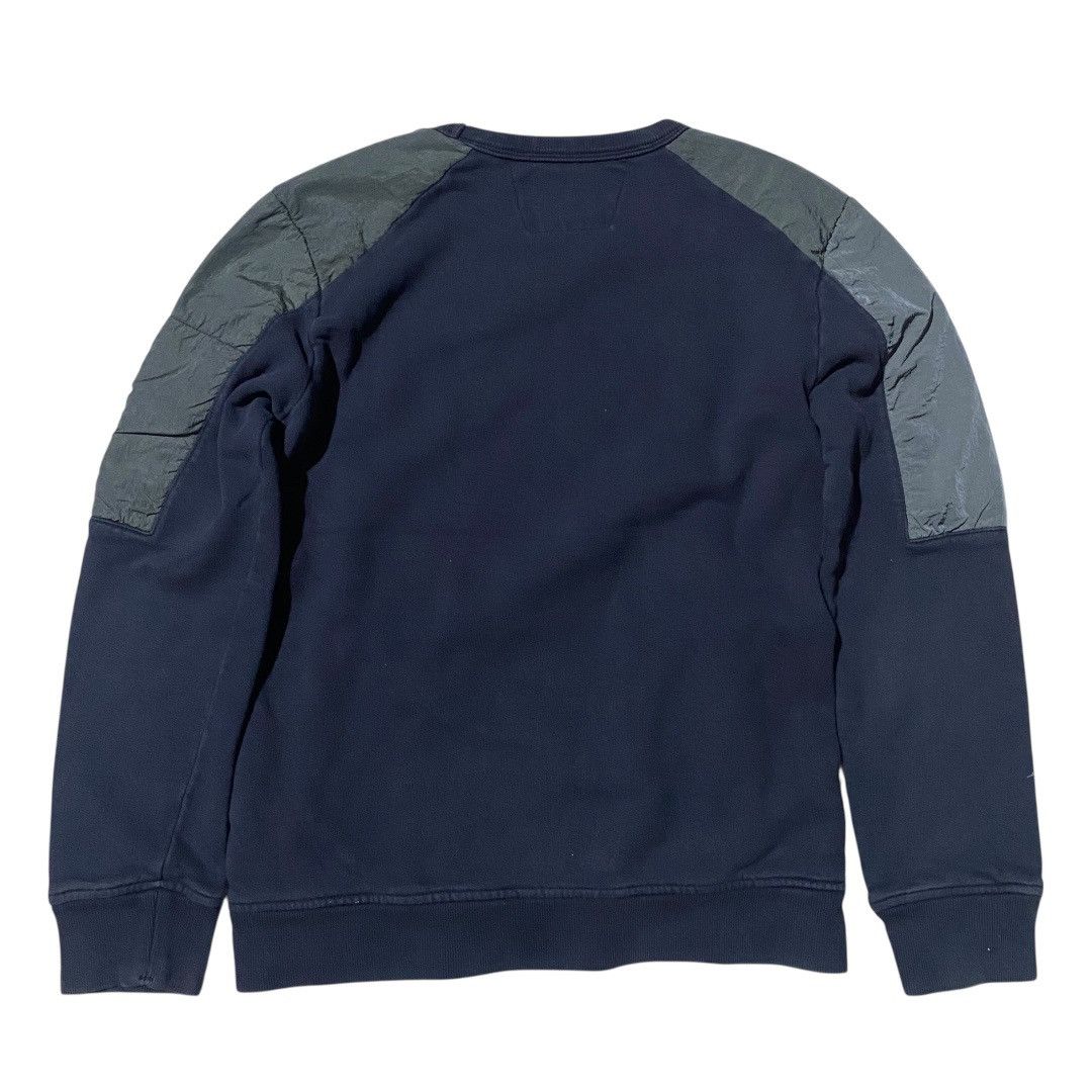 C.P. Company CP Company undersixteen lens navy crewneck Size S / US 4 / IT 40 - 2 Thumbnail