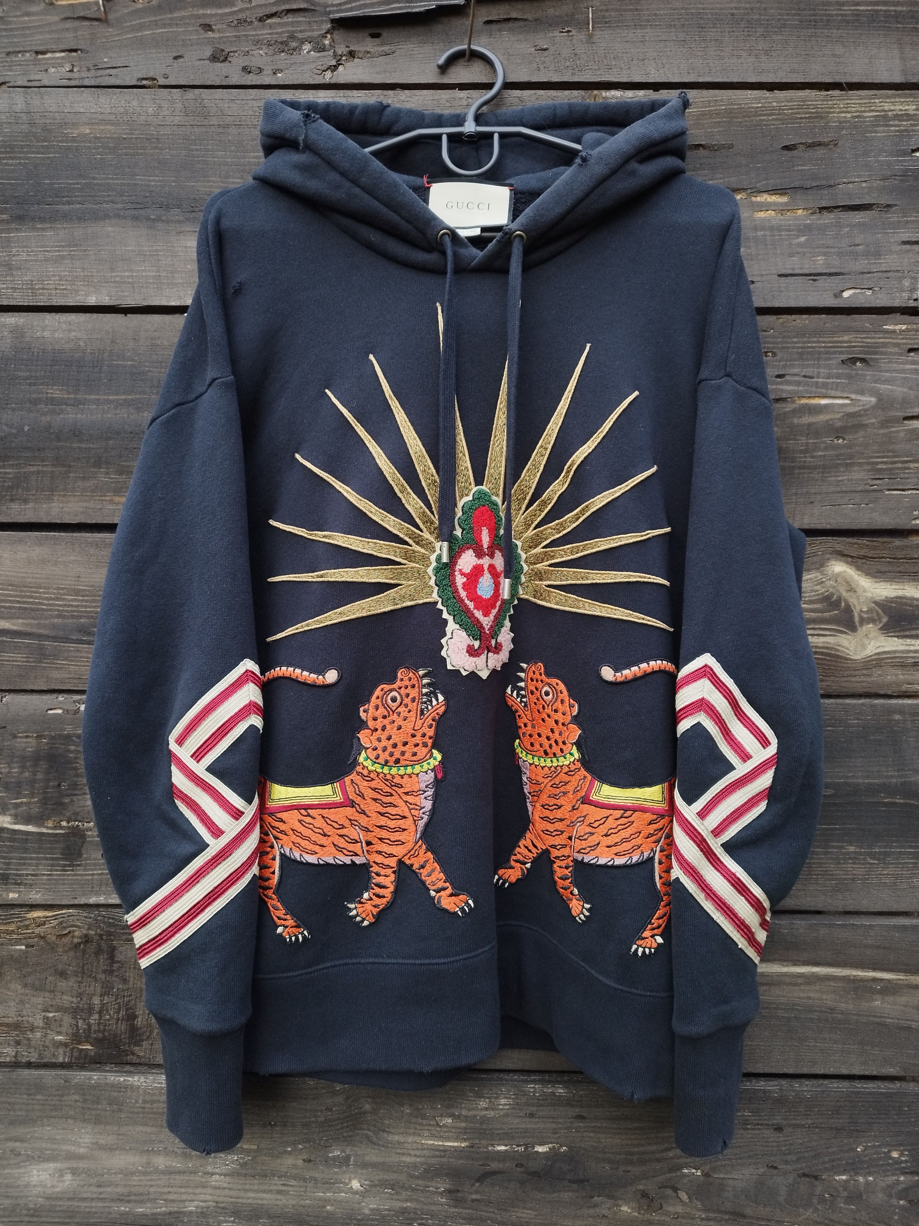 Gucci Gucci "Sacred Heart" Tiger Embroidery Black Hoodie - Unisex Size US XS / EU 42 / 0 - 1 Thumbnail