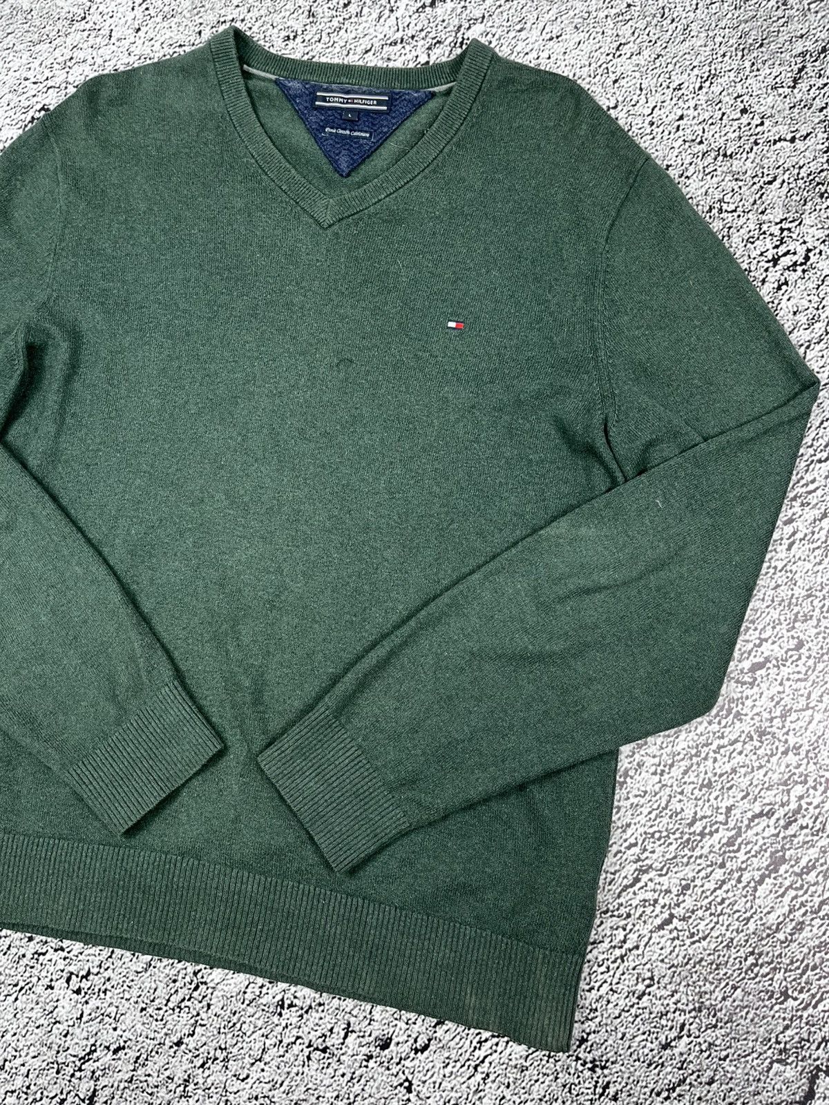 Tommy Hilfiger Vintage Y2K Tommy Hilfiger old money cashmere sweater size L Size US L / EU 52-54 / 3 - 3 Thumbnail