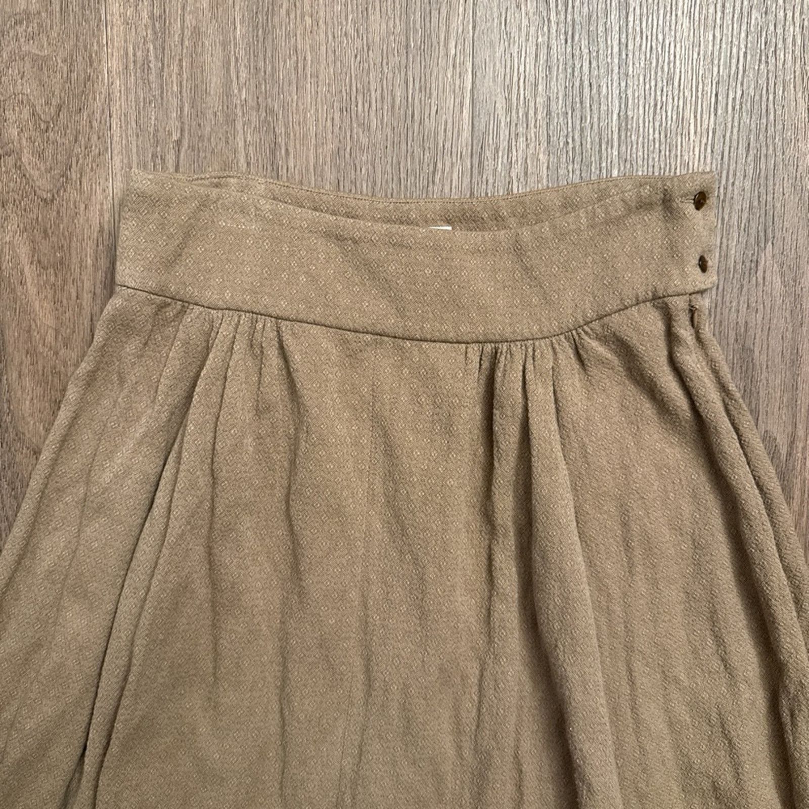 Dries Van Noten Dries Van Noten Tan A-Line Skirt Size 28" / US 6 / IT 42 - 2 Thumbnail