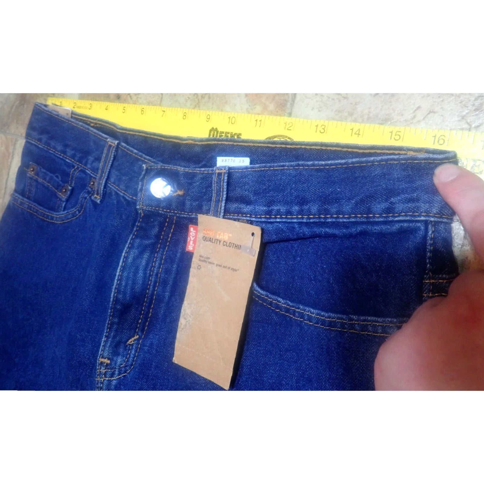Vintage VINTAGE Levi's 505 Slim Fit Straight Leg Jeans Womens Size 11 (32x29) 2000s Y2K USA Dark Wash Distressed Size 32" / US 10 / IT 46 - 7 Thumbnail