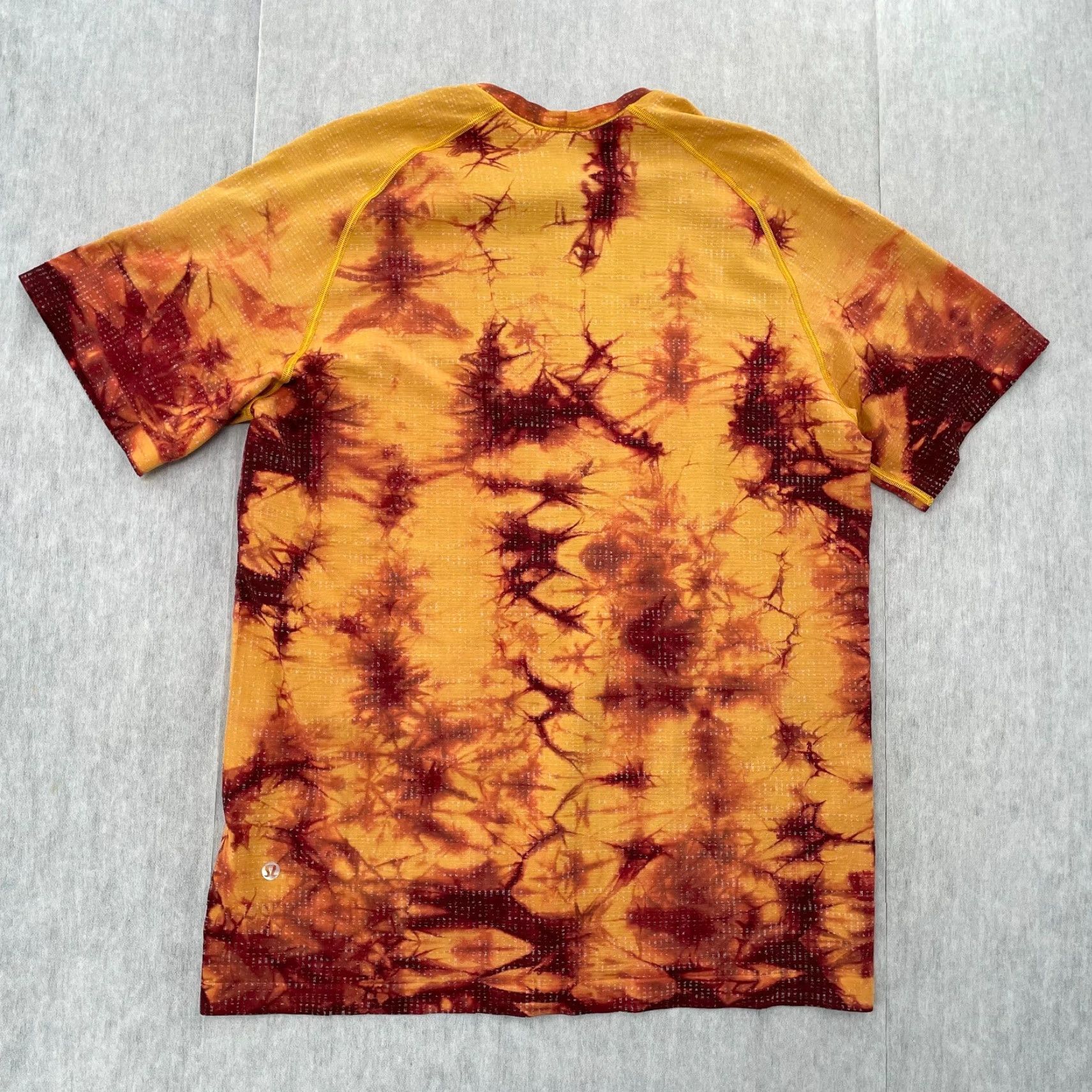 Lululemon Lululemon Metal Vent Tech Short Sleeve Gym Shirt Mens Adult Large Orange Size US L / EU 52-54 / 3 - 2 Thumbnail