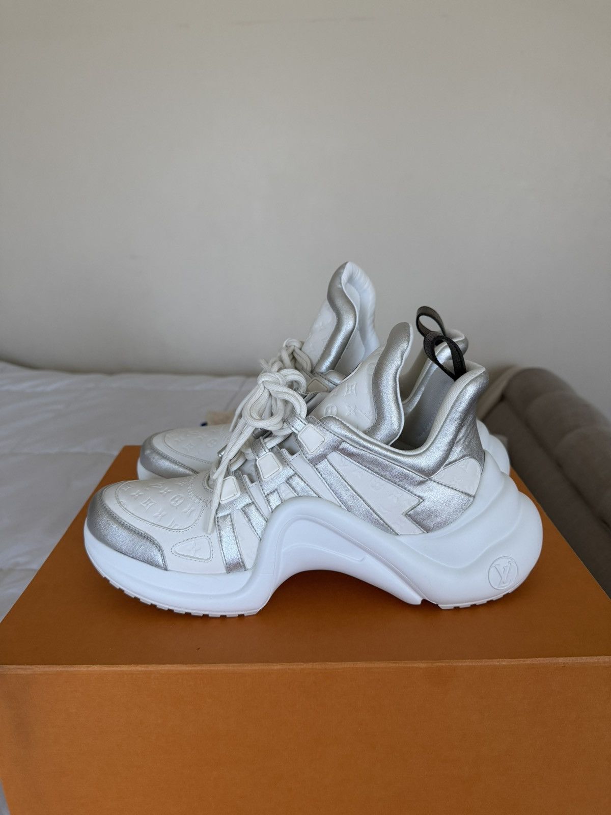 Louis Vuitton Louis Vuittion Archlight Sneakers Size US 12 / IT 42 - 2 Thumbnail