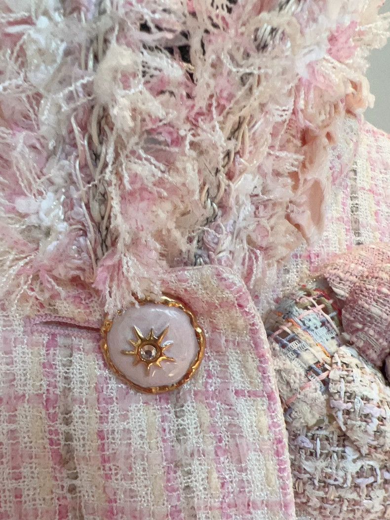 Chanel ChanelThe pink jacket of the Palace of Versailles 2503-Next Size XS / US 0-2 / IT 36-38 - 4 Thumbnail