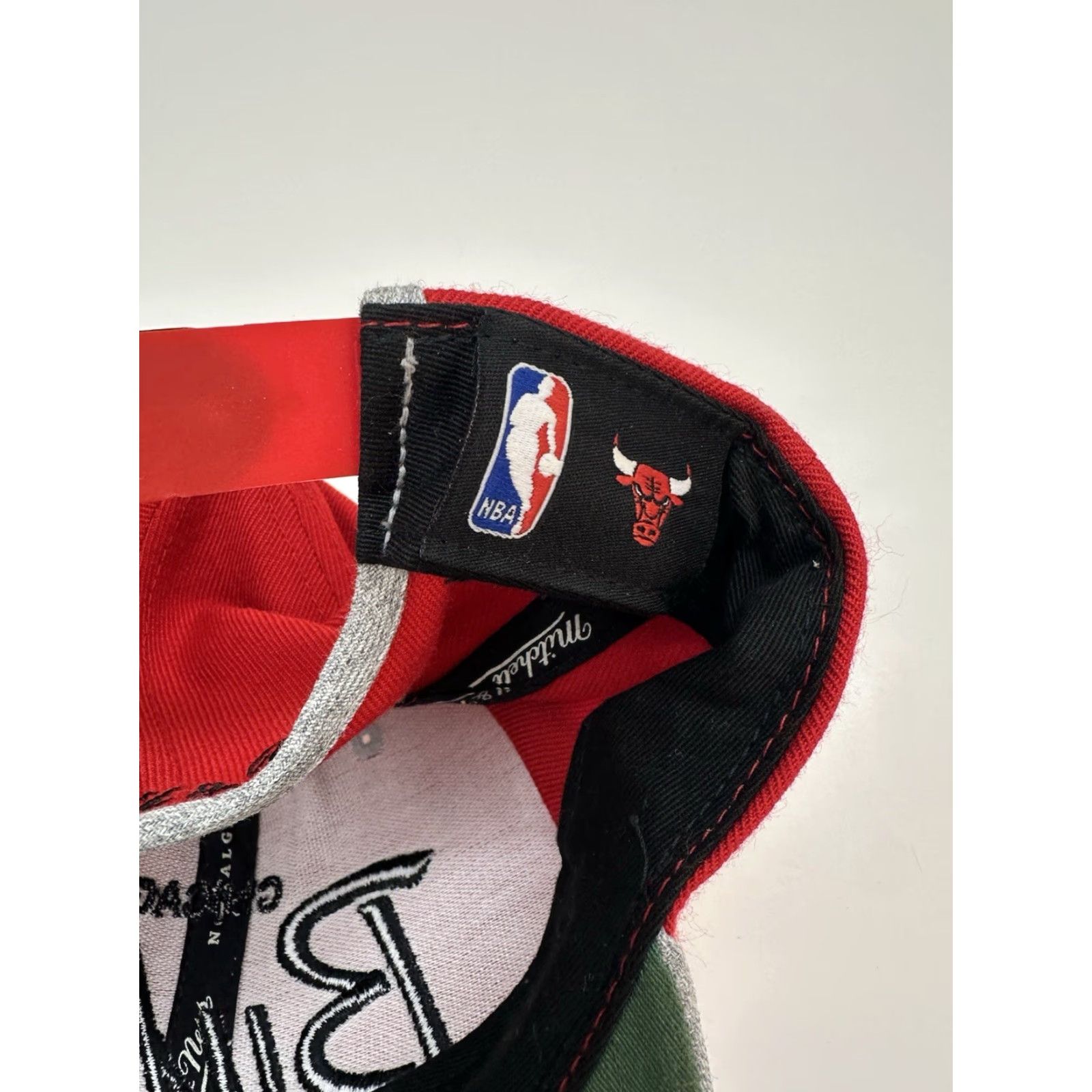 Mitchell & Ness Mitchell & Ness Snapback Hat NBA Chicago Bulls Red Adjustable Flat Brim Cap Men One Size Sports Casual Size ONE SIZE - 5 Thumbnail