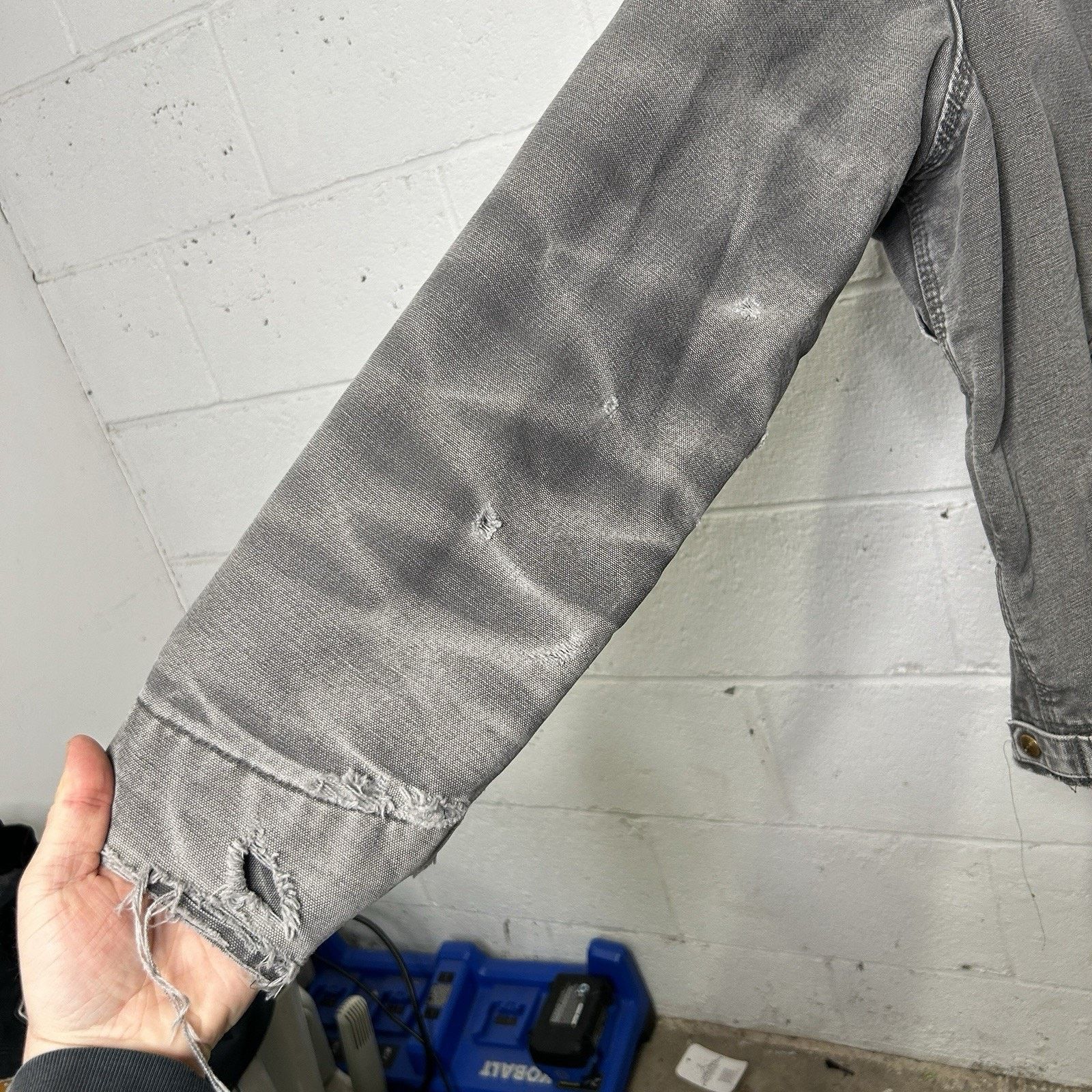 Carhartt Thrashed Vintage Carhartt Detroit Jacket “Gravel” J97 GVL Size US XL / EU 56 / 4 - 6 Thumbnail