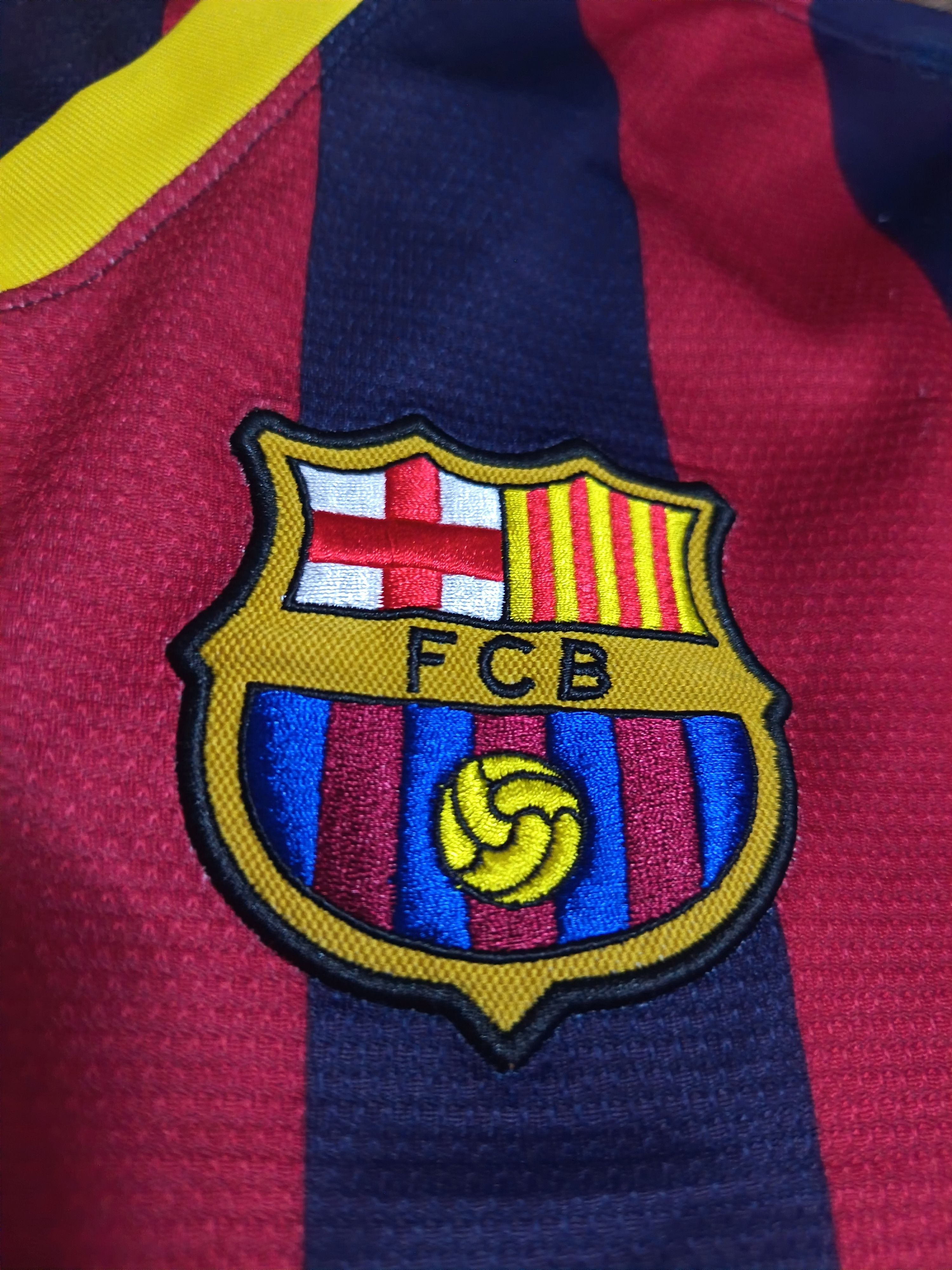Nike Barcalona home 2013/2014 home kit Size US L / EU 52-54 / 3 - 10 Thumbnail