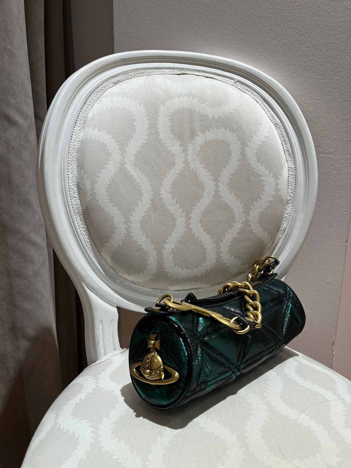 Vivienne Westwood o1f1d3z0825 Size: OS / Cindy Cylinder Bag in Green/Gold Size ONE SIZE - 1 Preview