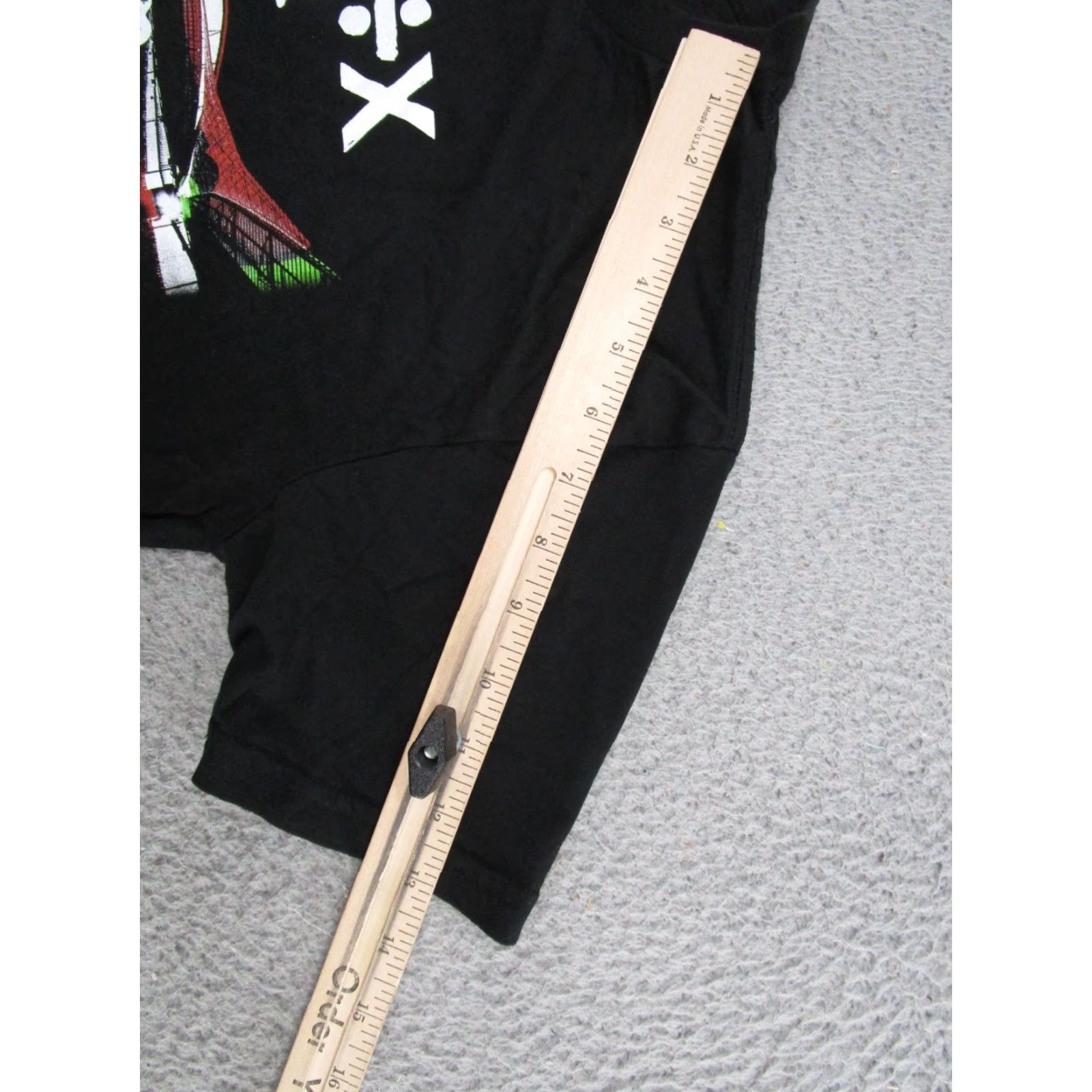 Vintage Ed Sheeran World Tour Concert Shirt M Black Cotton Short Sleeve Crew Neck Double-Sided Stadium Graphic Tee Men Size US M / EU 48-50 / 2 - 7 Thumbnail