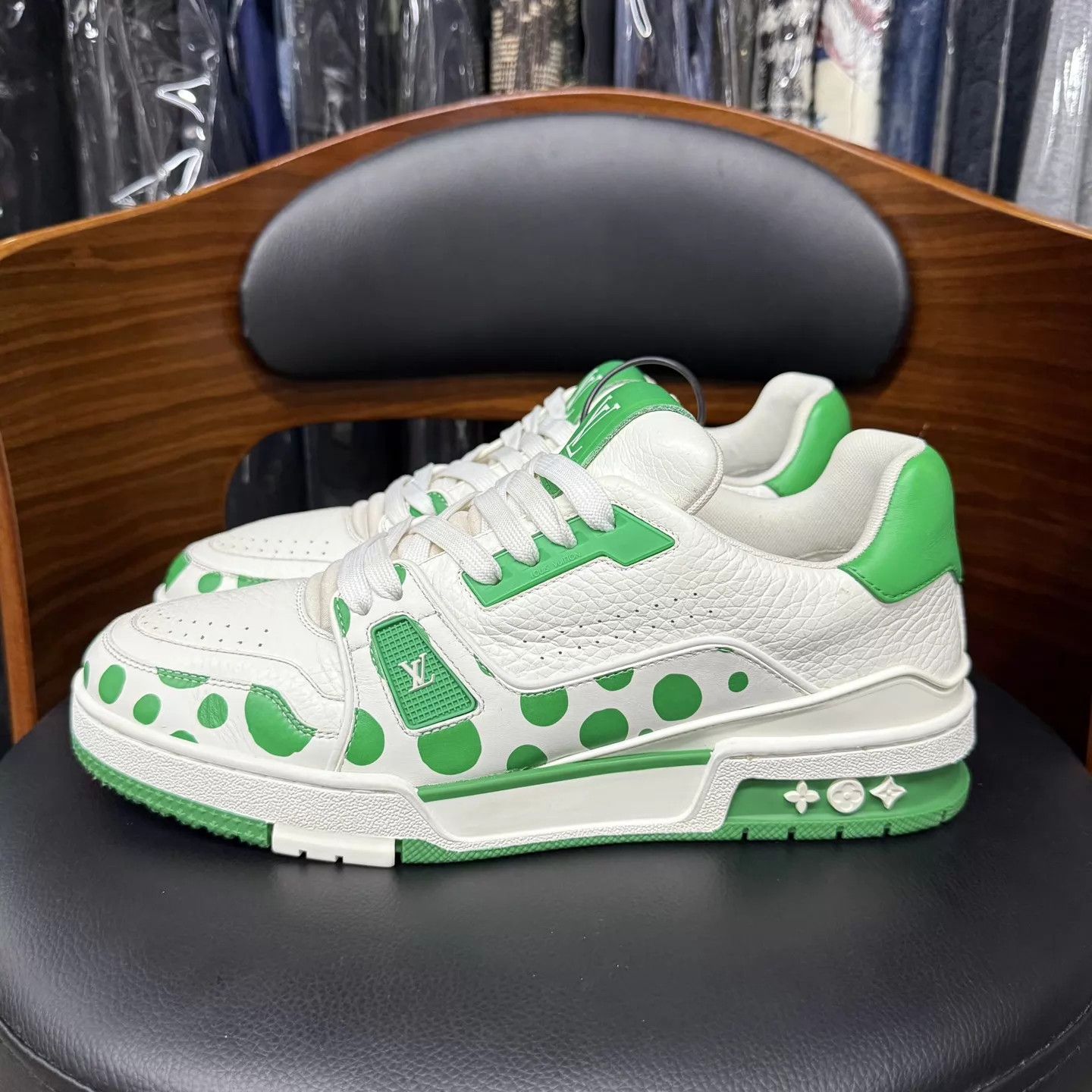 Louis Vuitton LV Trainer x Yayoi Kusama White Green 7/41 BNIB Size US 8 / EU 41 - 6 Thumbnail