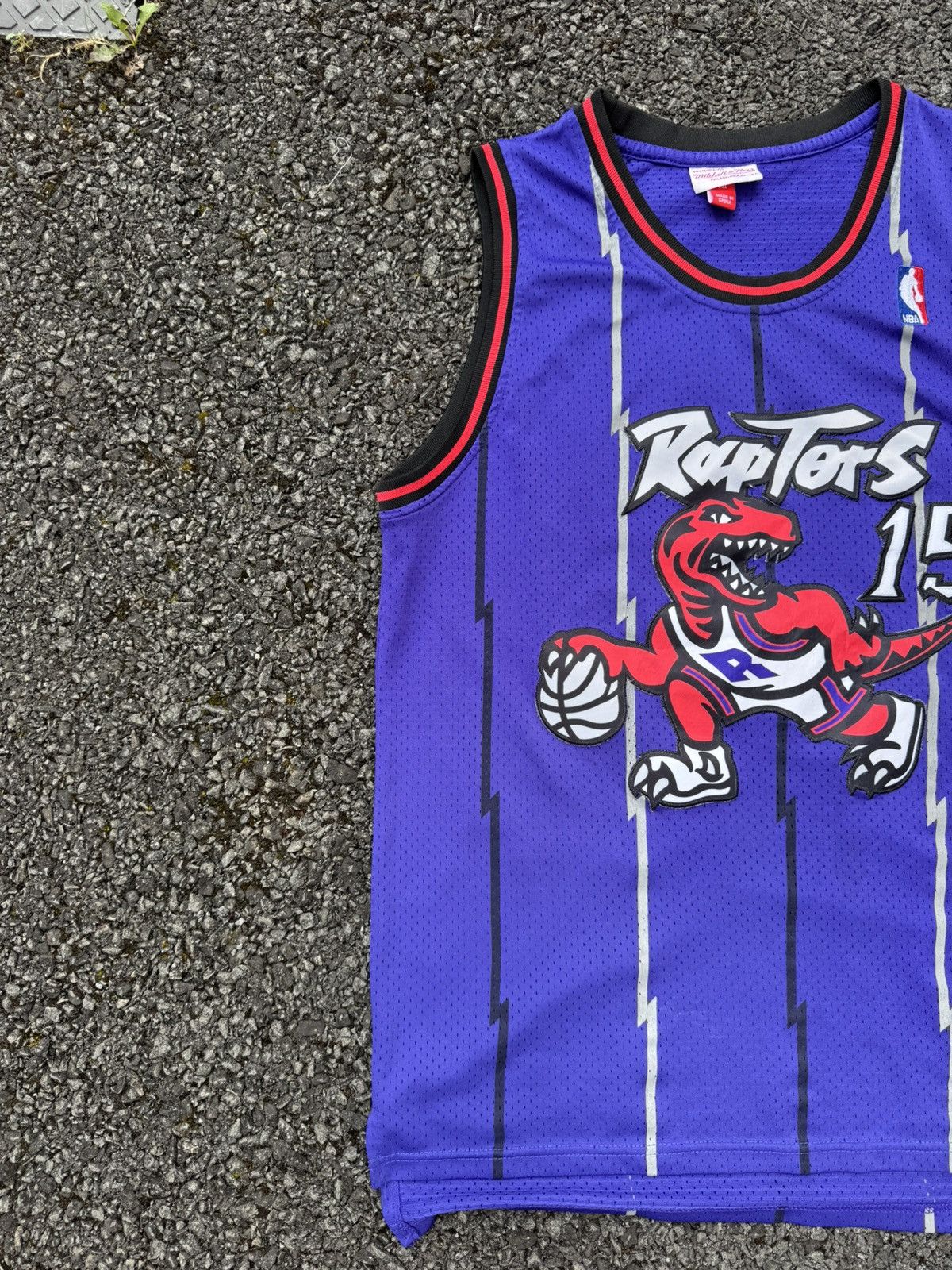 Mitchell & Ness RARE Vintage 1998-1999 NBA Vince Carter #15 Toronto Raptors Size US M / EU 48-50 / 2 - 2 Thumbnail