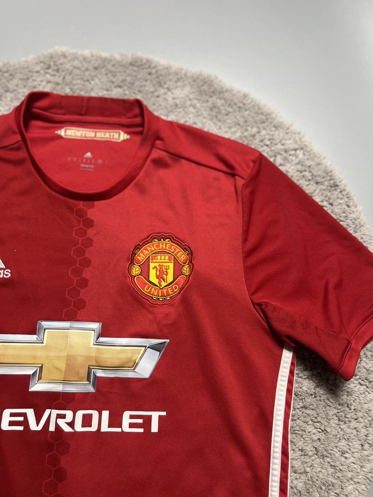 Adidas Manchester United Adidas Chevrolet T-Shirt Soccer Jersey Size US M / EU 48-50 / 2 - 4 Thumbnail