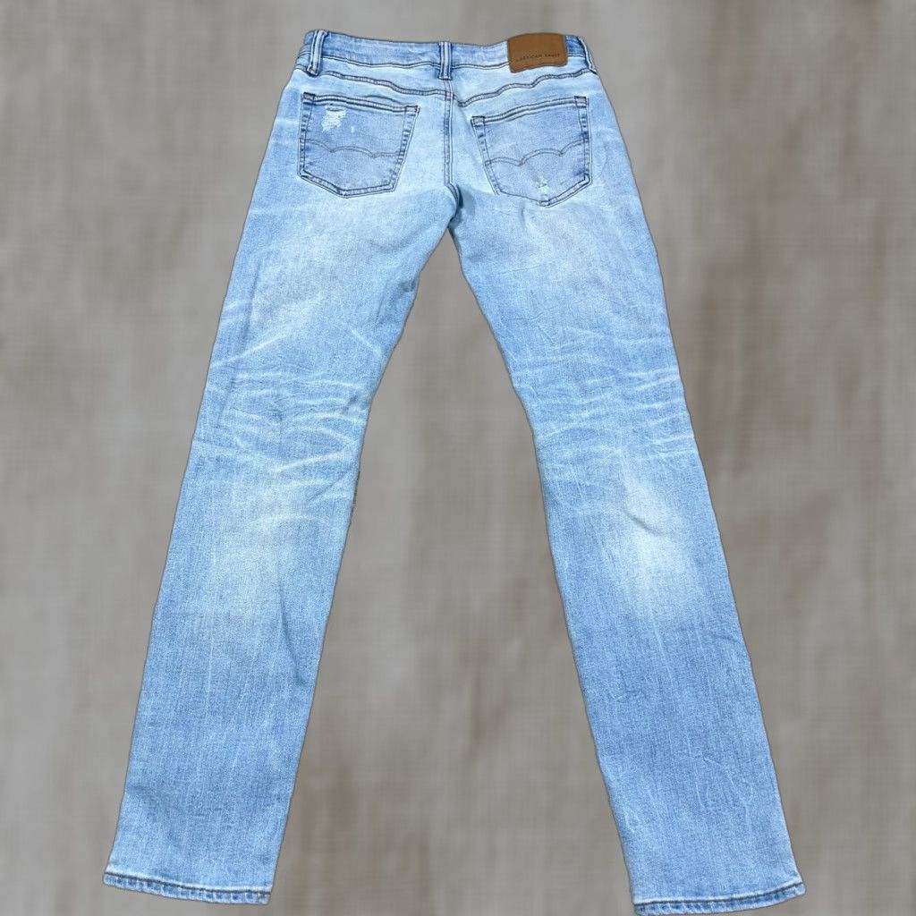 American Eagle Outfitters American Eagle Outfitters Jeans Men 30x34 Athletic Skinny Light Wash Distressed 5-Pocket Denim Blue(Size 30) Mens Size US 30 / EU 46 - 1 Thumbnail