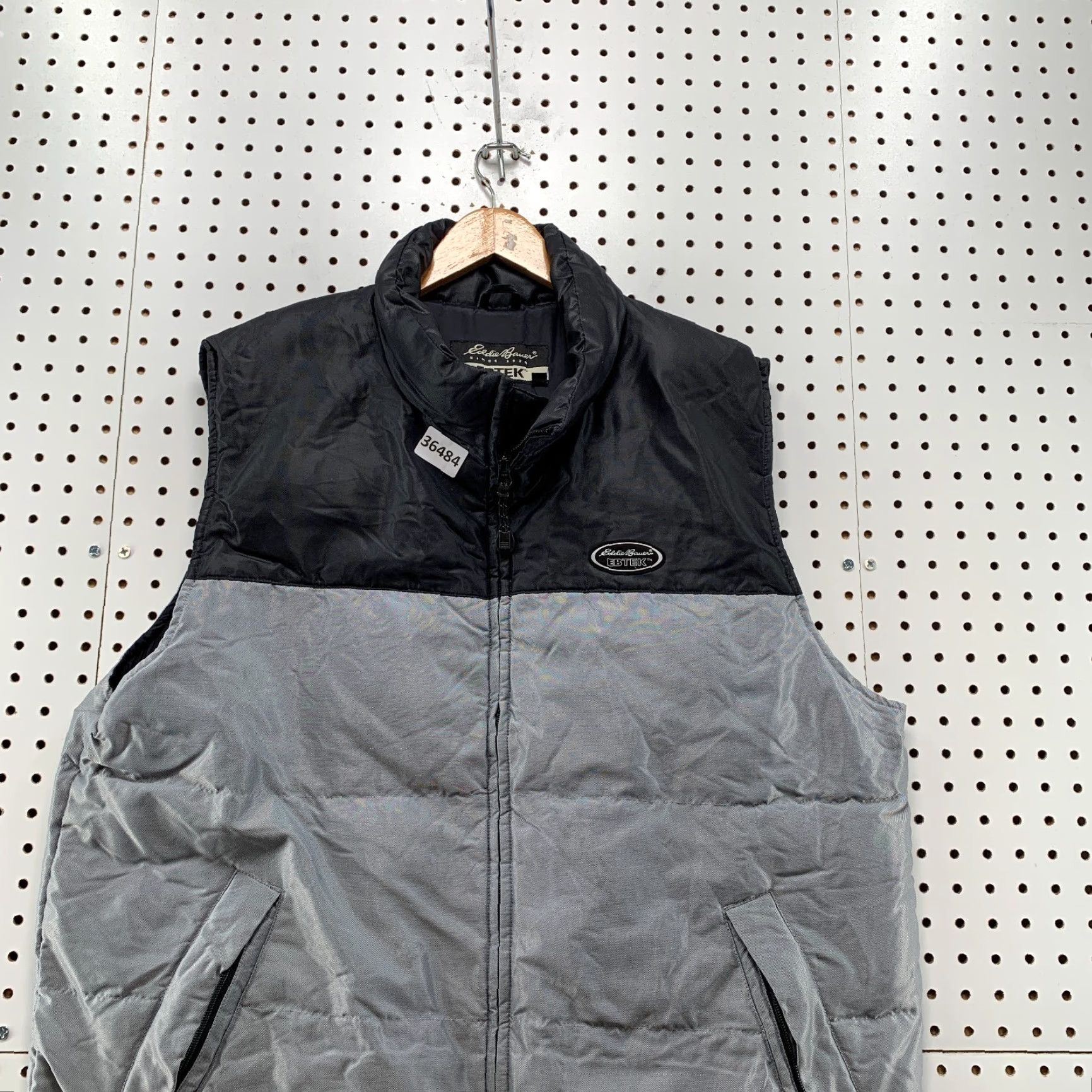 Eddie Bauer Eddie Bauer EBTEK Down Puffer Vest Mens Large Gray Reflective 25.5x29 EBTEK Down Puffer Vest Mens Large Gray Reflective 25.5x29 Size US L / EU 52-54 / 3 - 2 Thumbnail